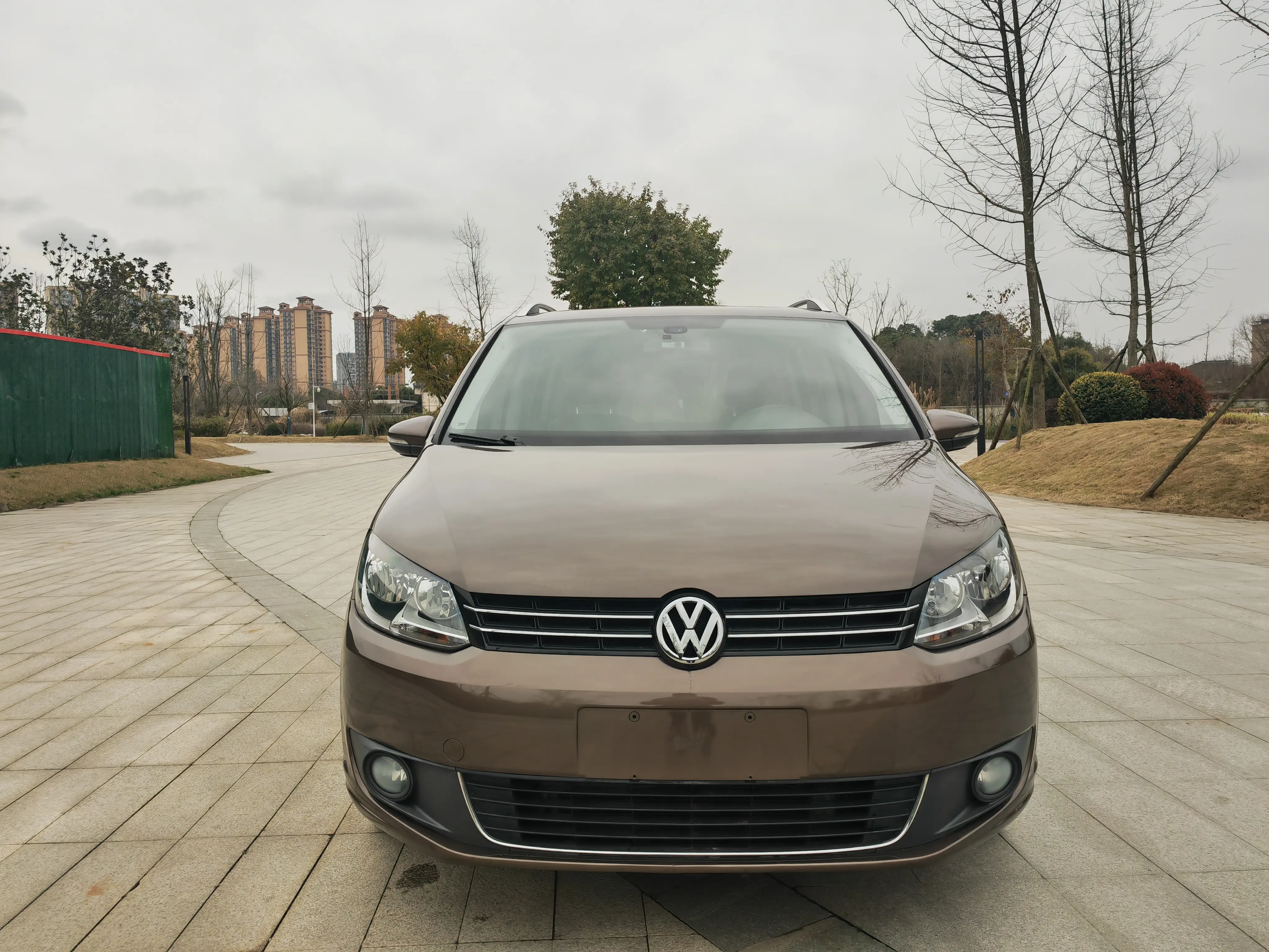 Volkswagen Touran  из Китая