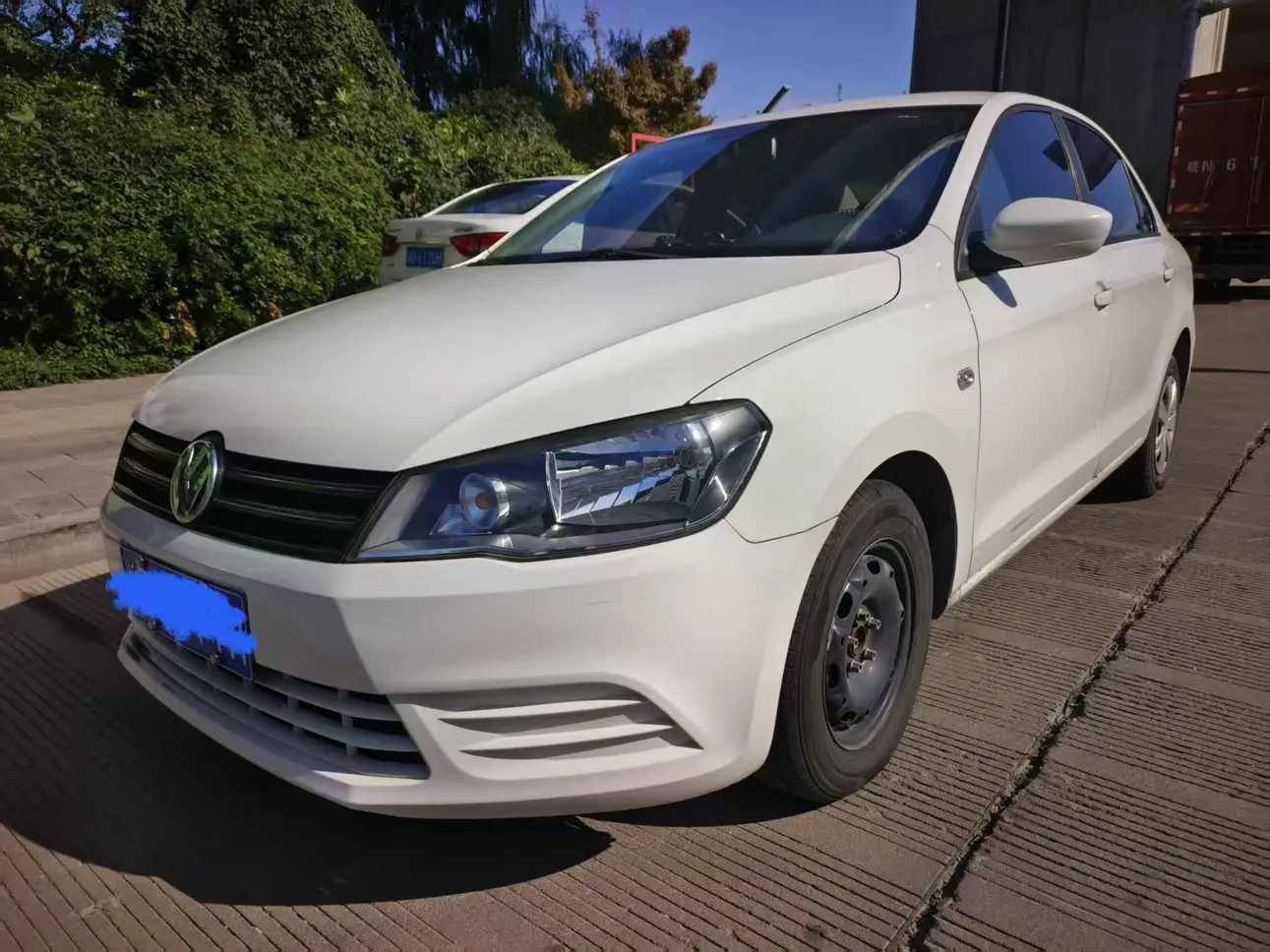 Volkswagen Jetta  из Китая