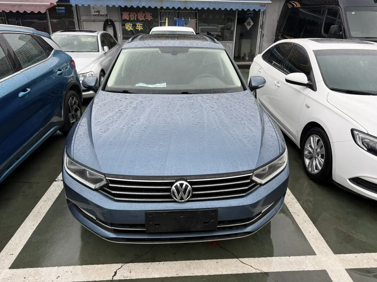 Volkswagen Wei Lan  из Китая