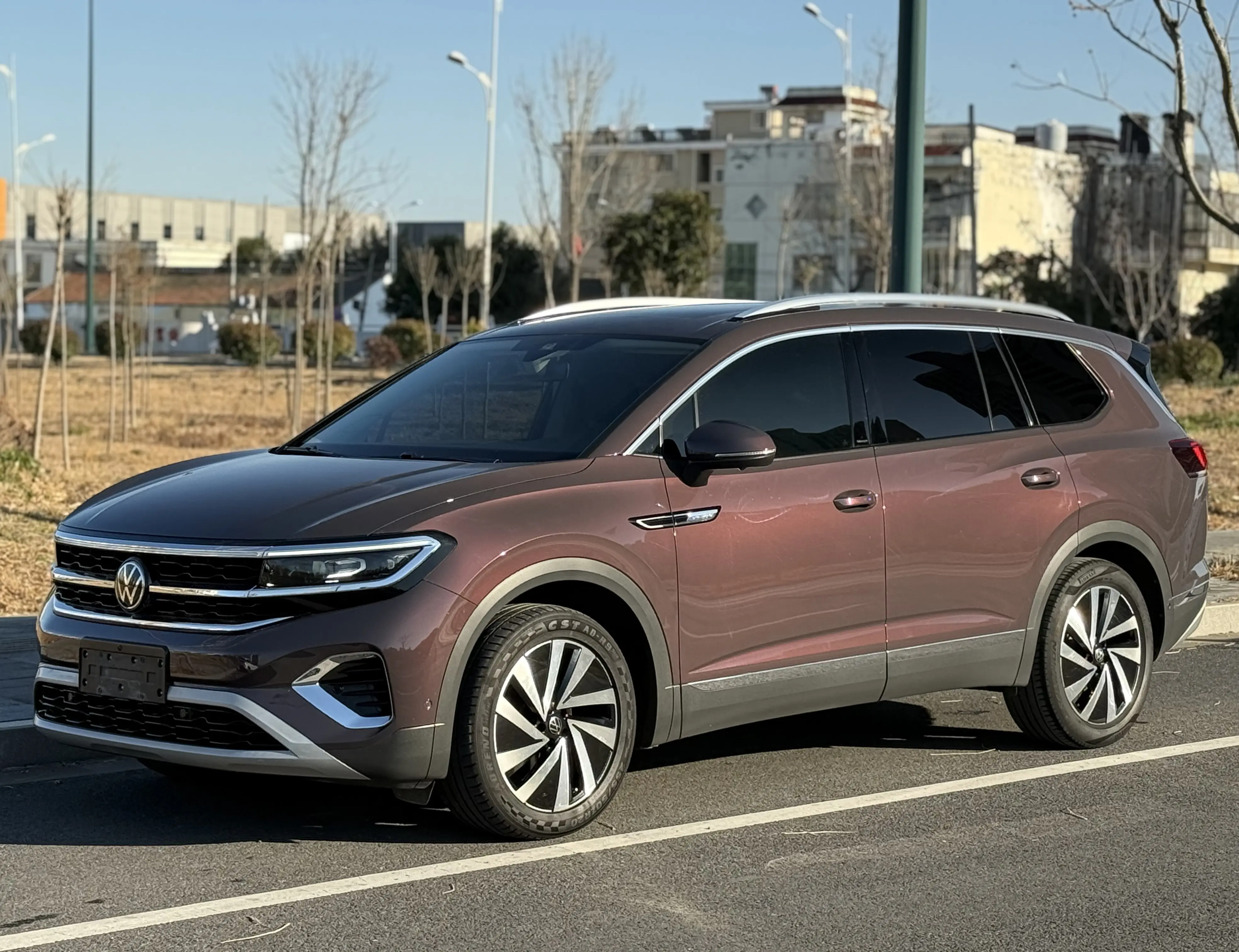 Volkswagen Talagon (Lan Jing)  из Китая