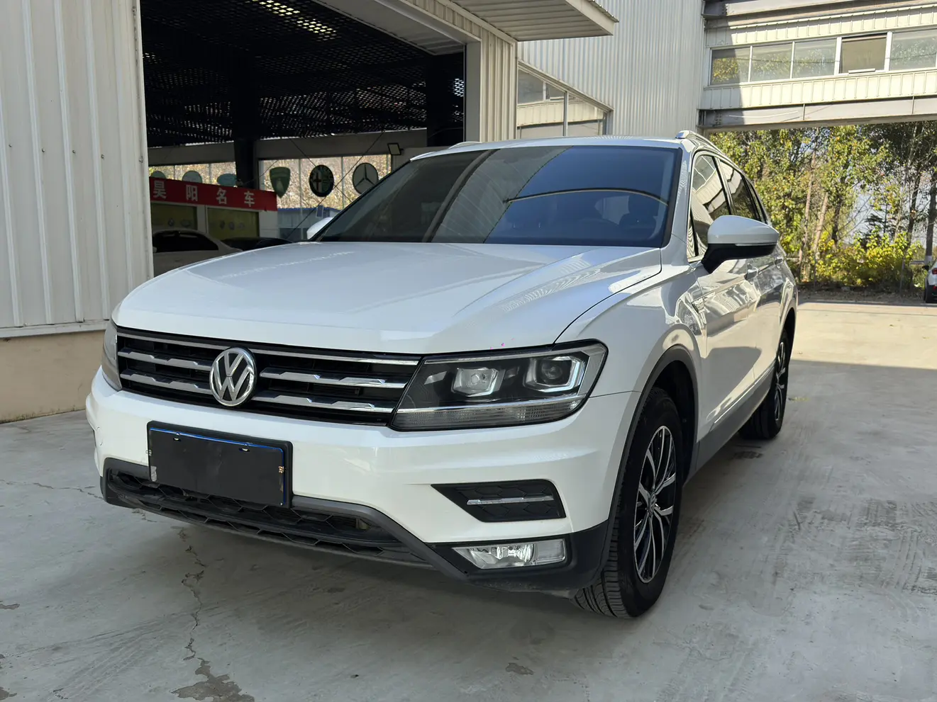 Volkswagen Tiguan L  из Китая