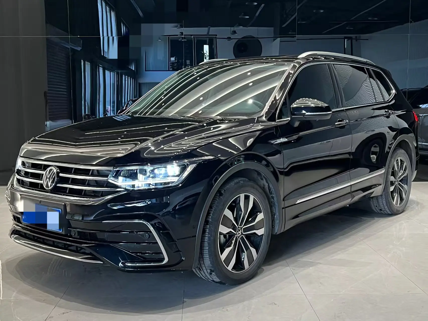 Volkswagen Tiguan L  из Китая