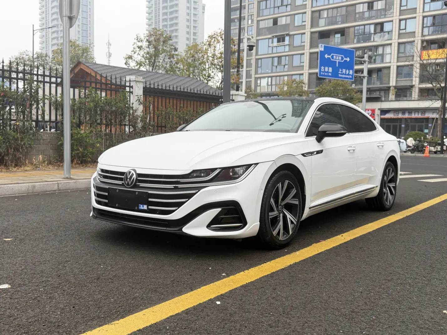 Volkswagen Arteon (CC)  из Китая