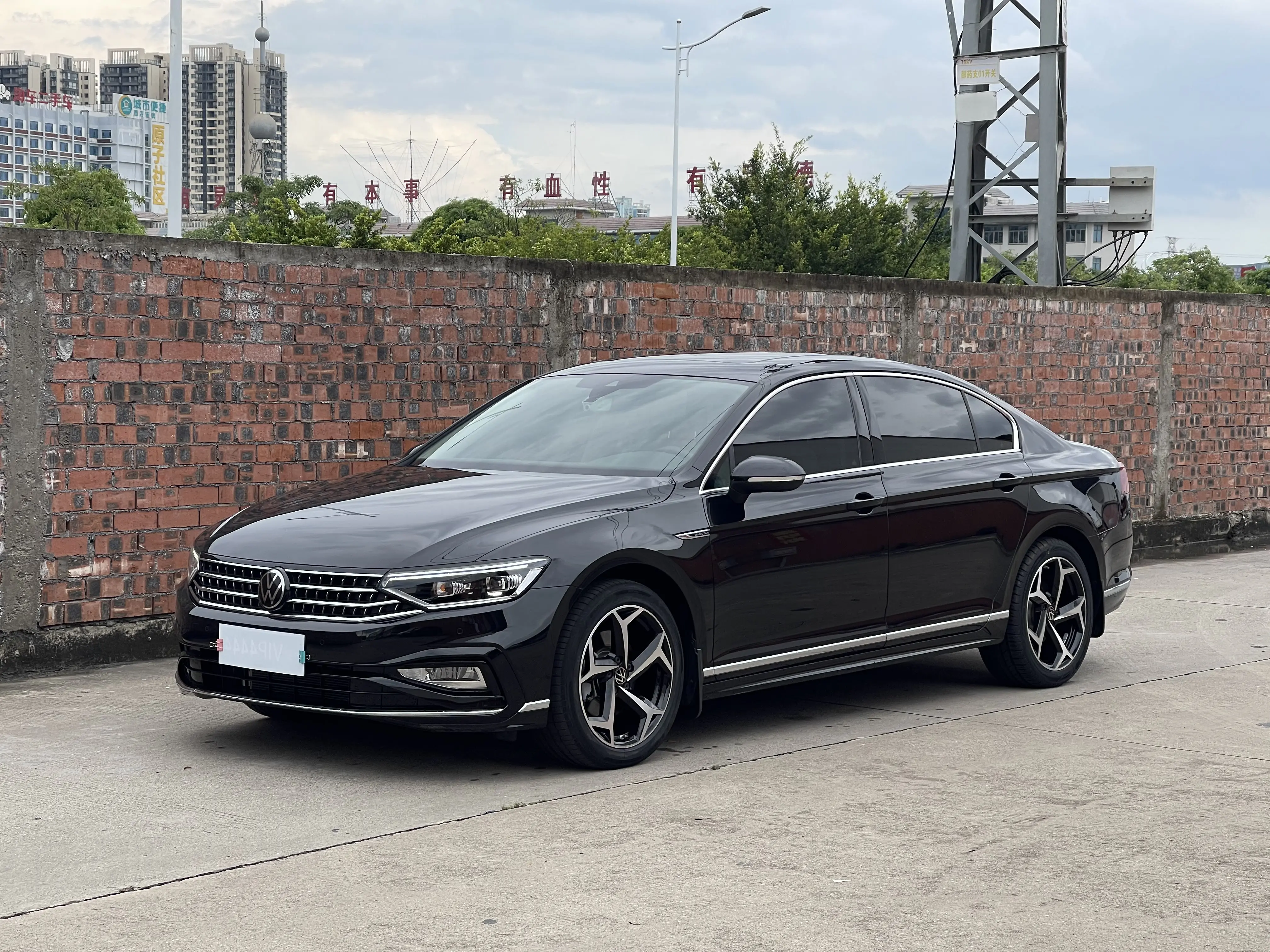 Volkswagen Magotan  из Китая