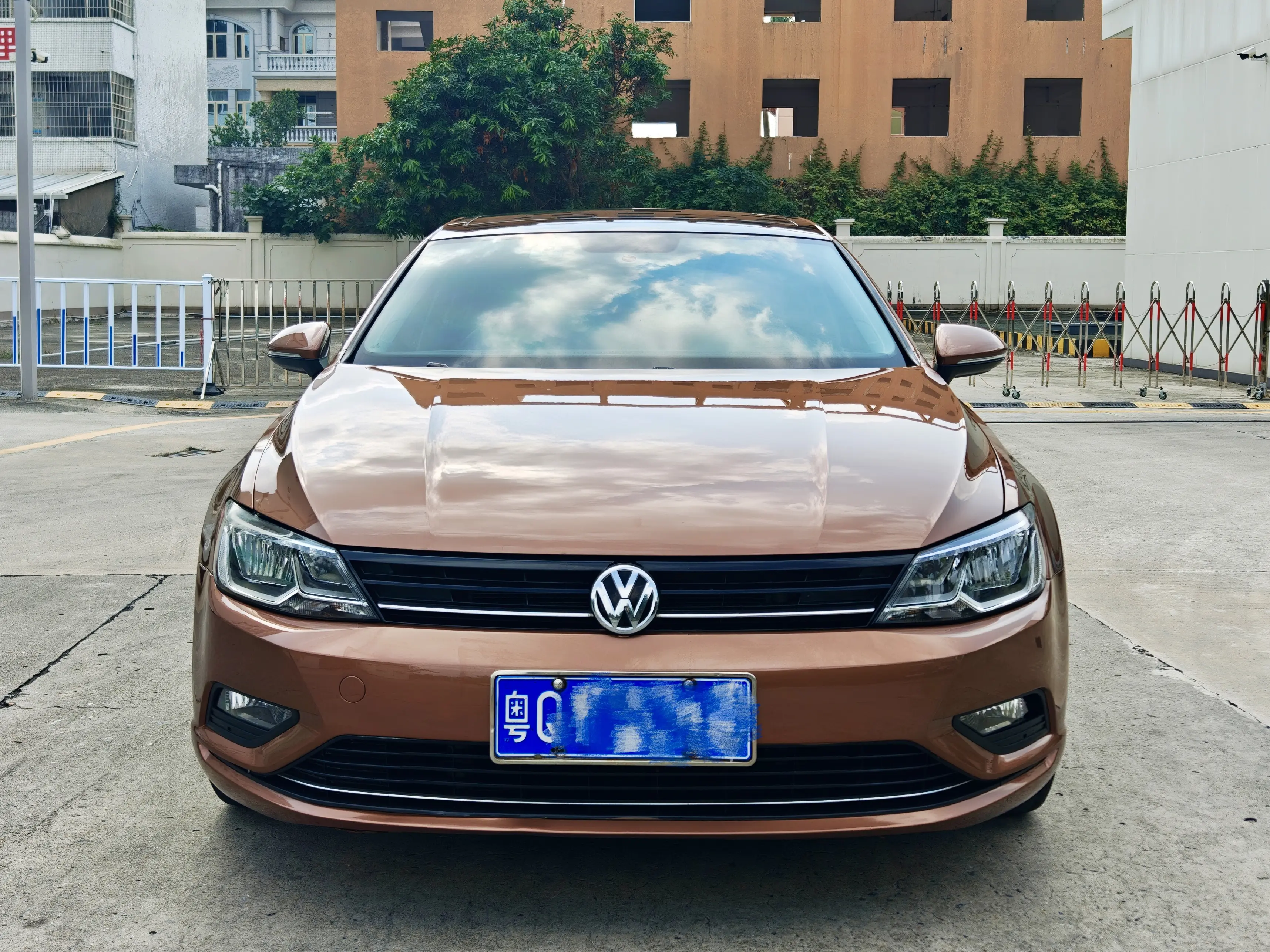 Volkswagen Lamando (Lingdu)  из Китая