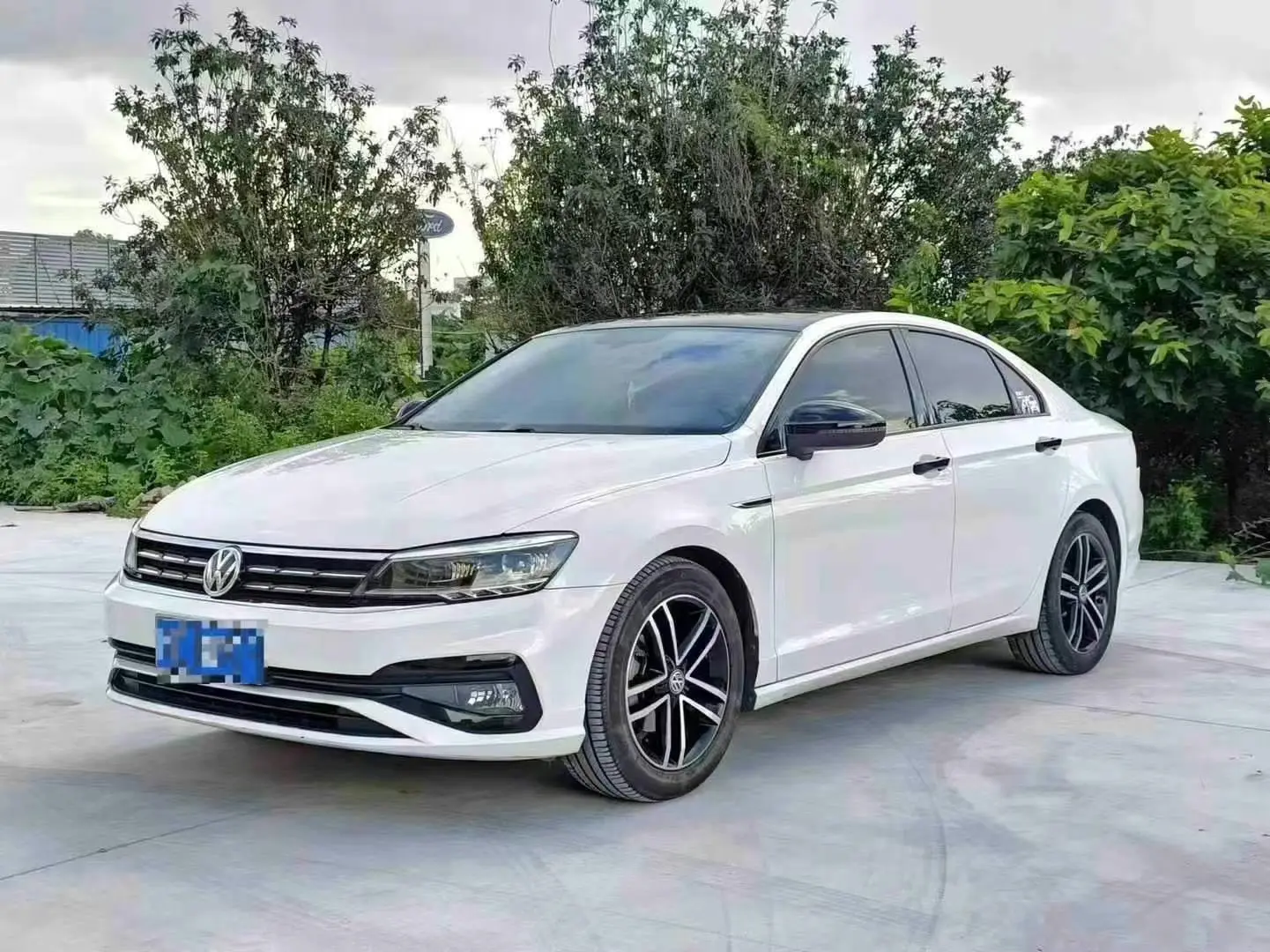 Volkswagen Lamando (Lingdu)  из Китая
