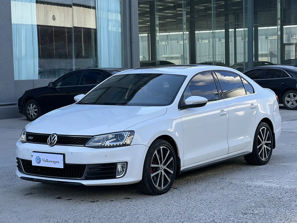 Volkswagen Sagitar  из Китая