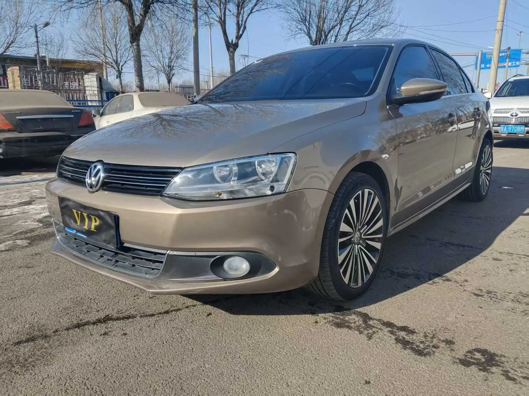Volkswagen Sagitar  из Китая