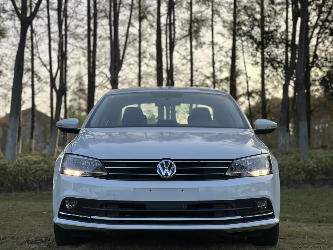 Volkswagen Sagitar  из Китая