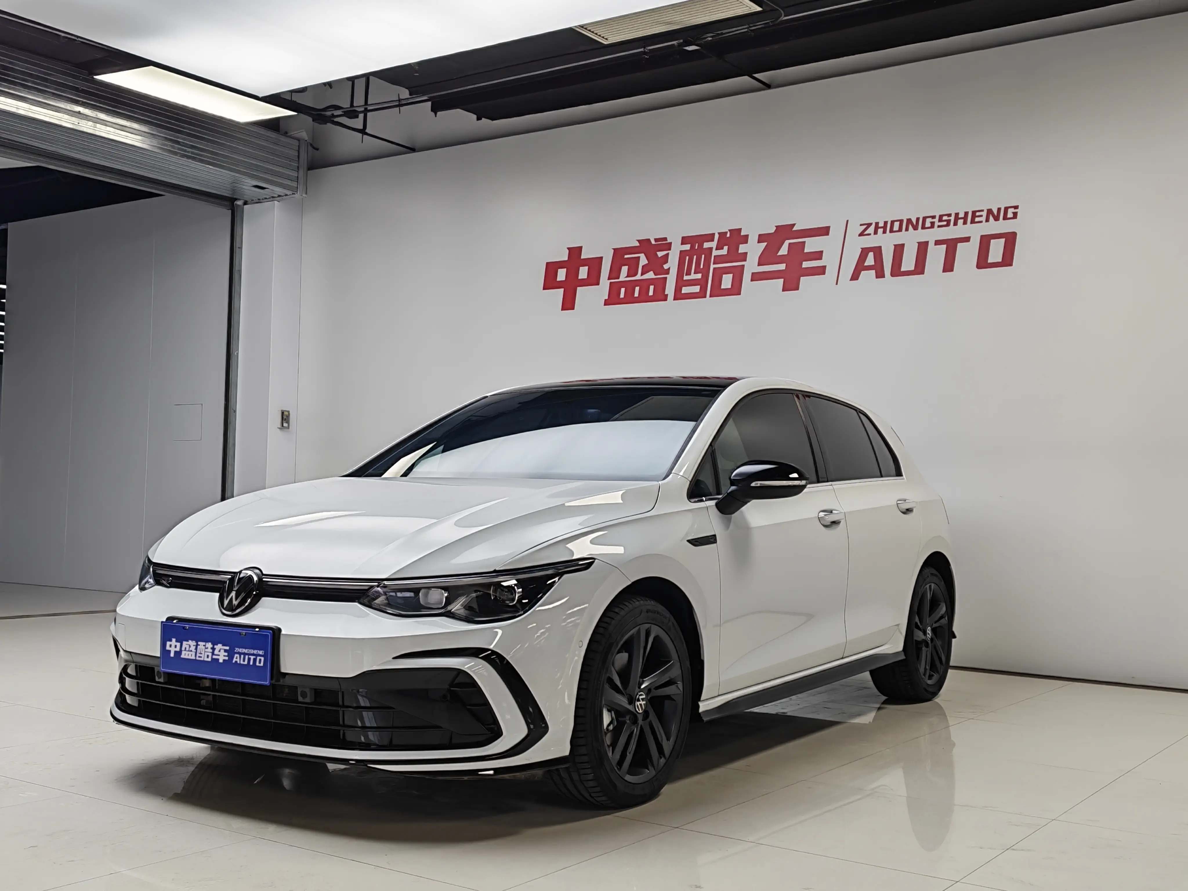 Volkswagen Golf  из Китая