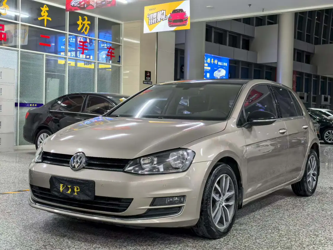 Volkswagen Golf  из Китая