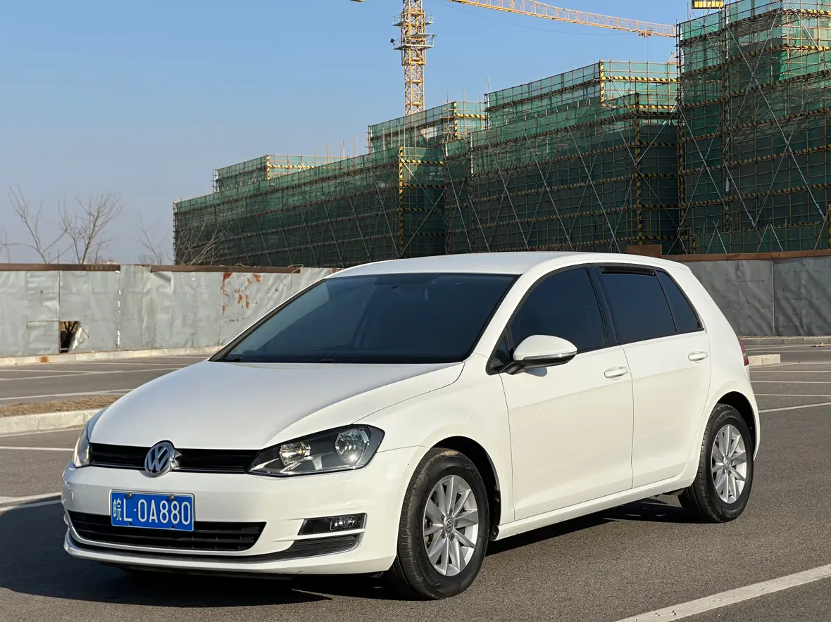 Volkswagen Golf  из Китая