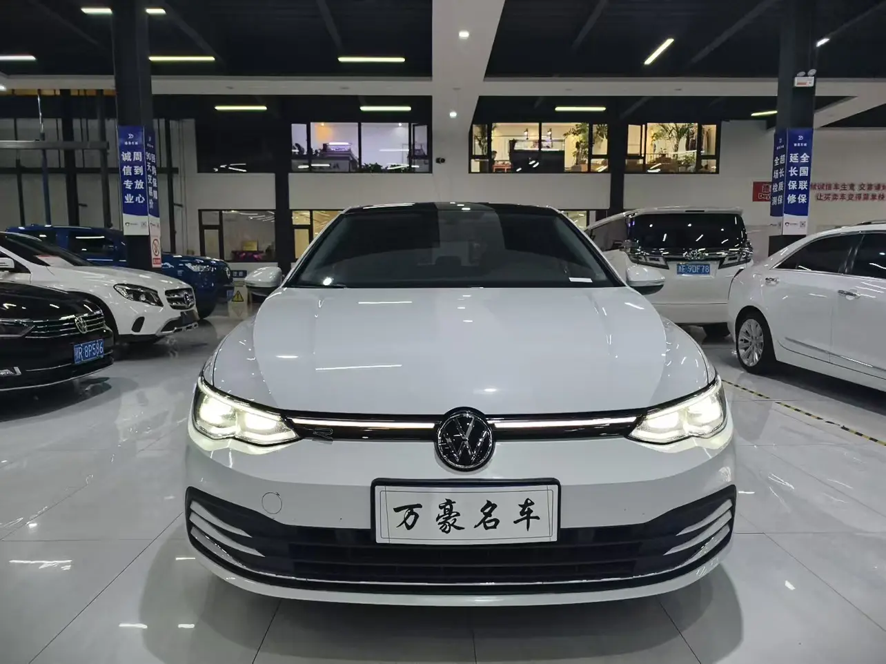 Volkswagen Golf  из Китая