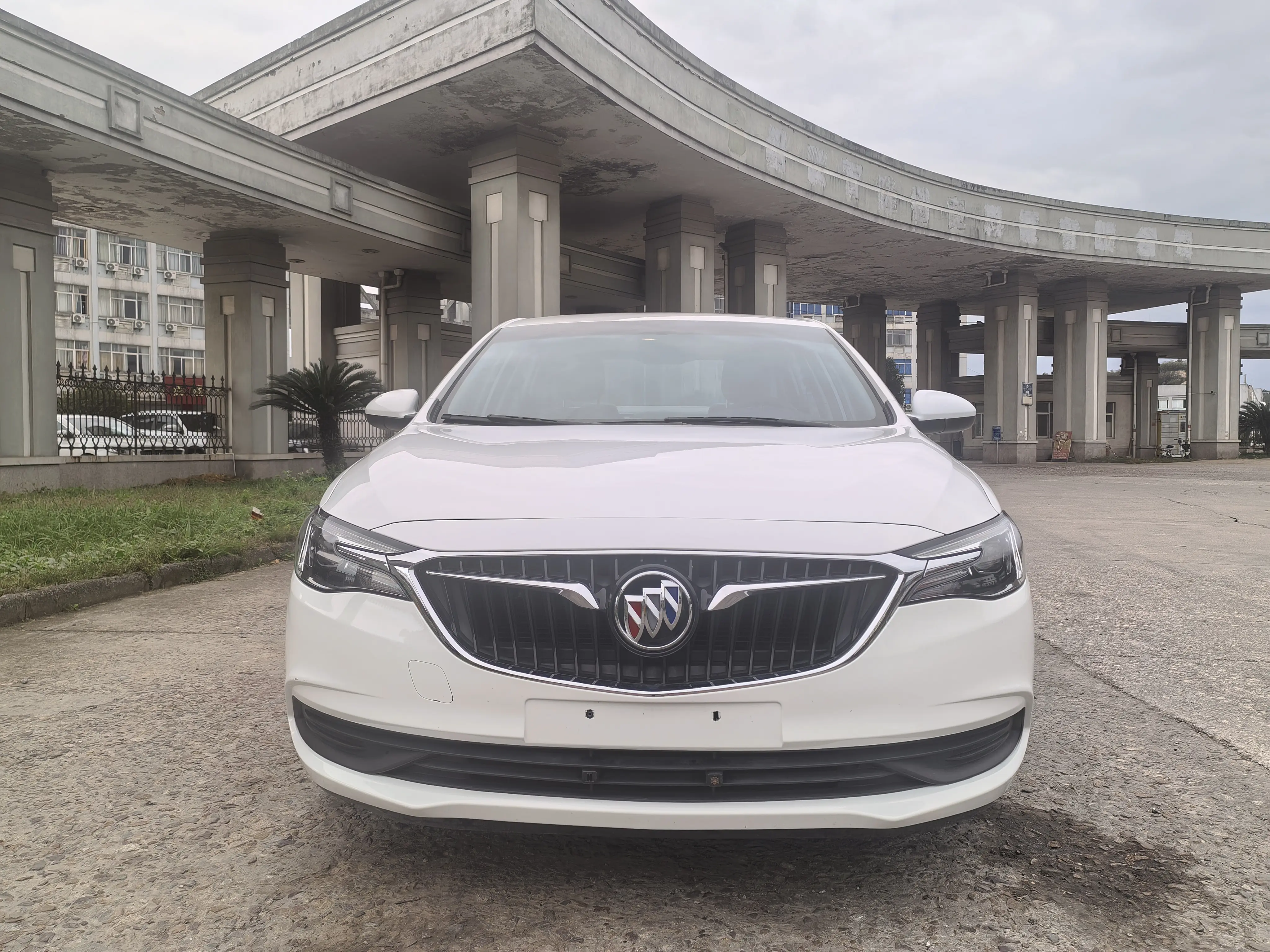 Buick Yinglang  из Китая