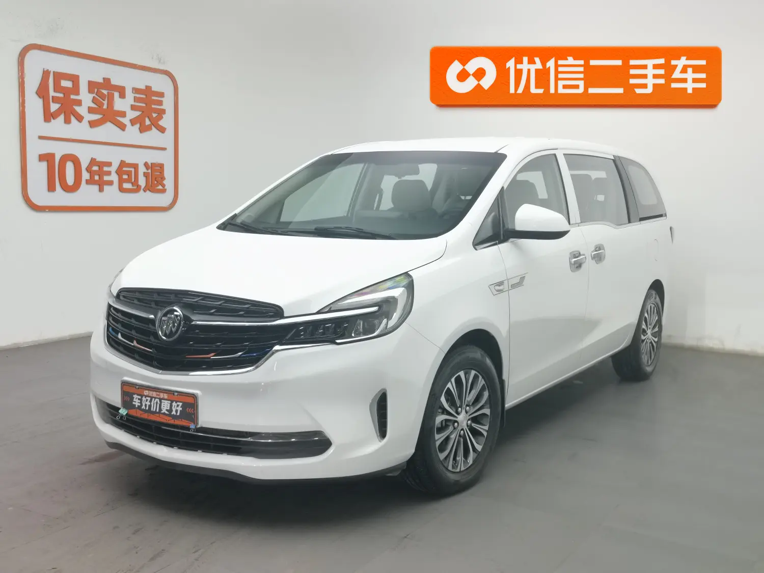 Buick GL8  из Китая