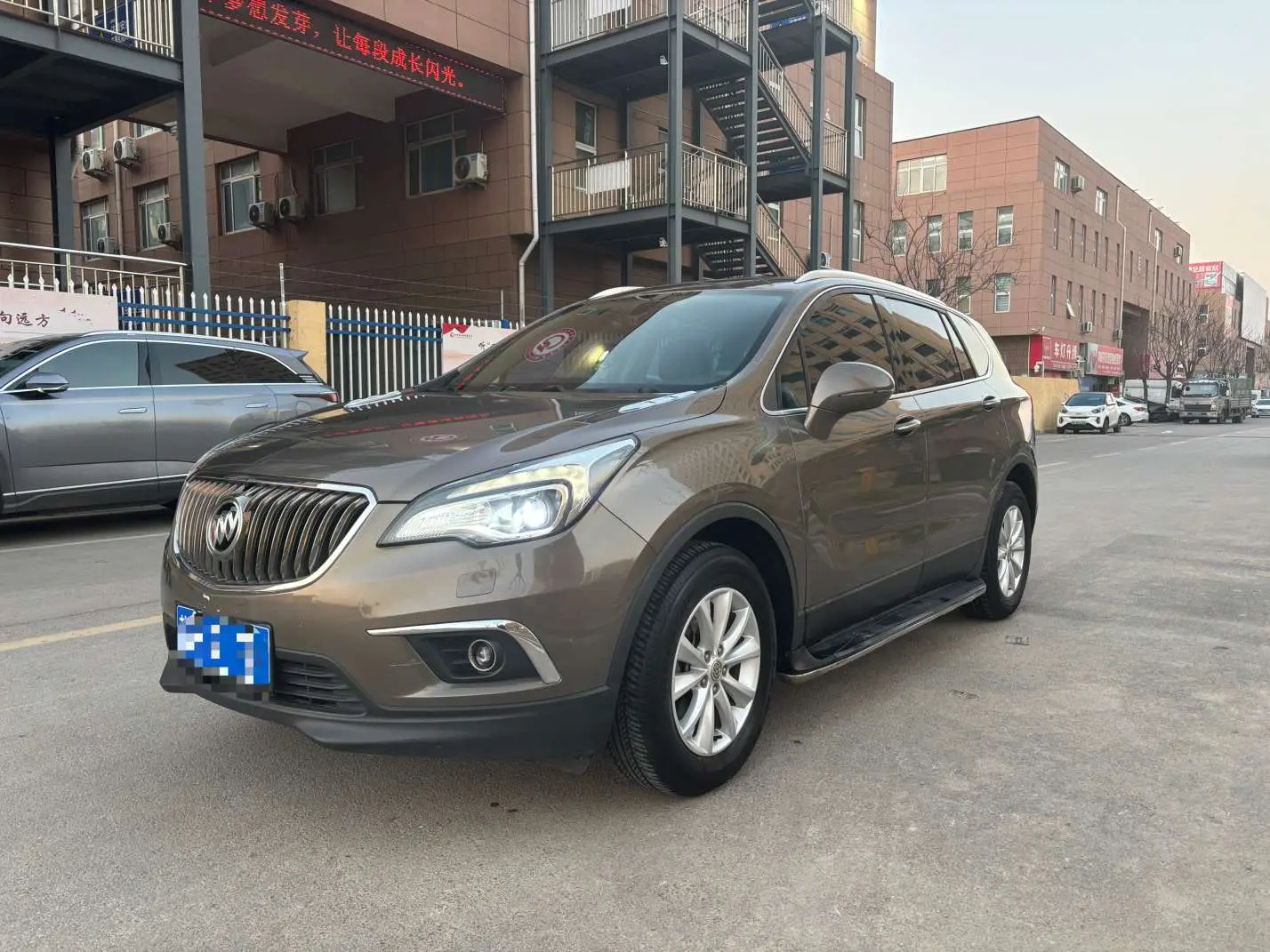 Buick Envision  из Китая