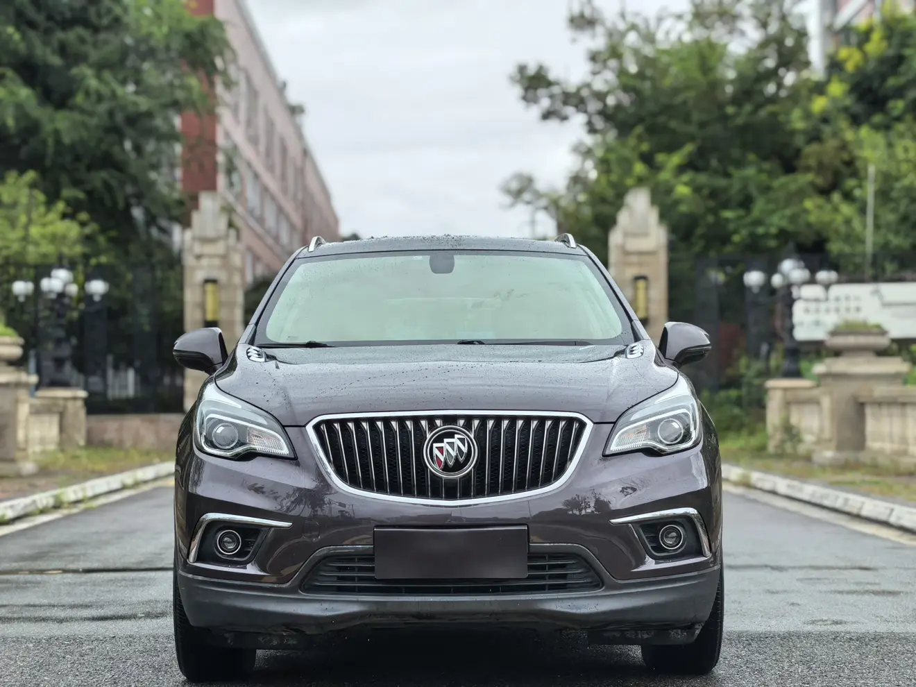 Buick Envision  из Китая