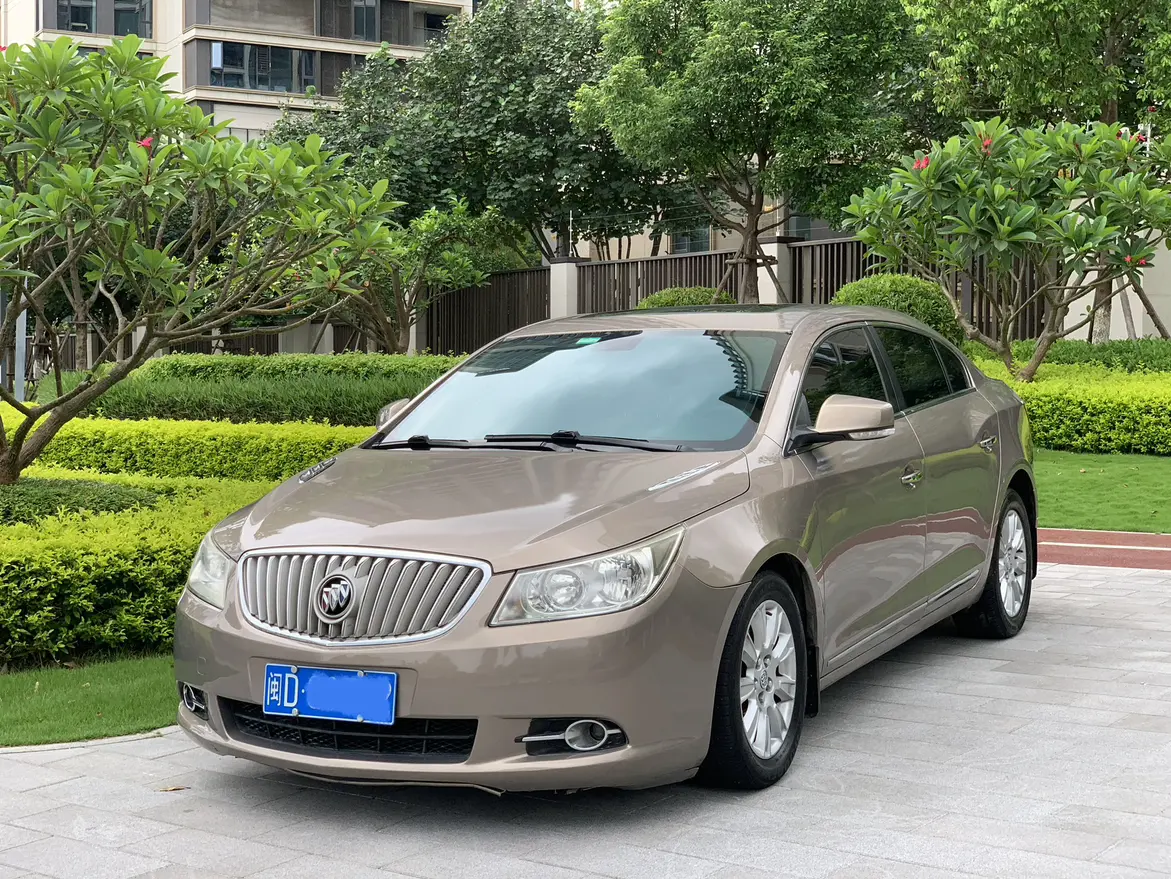 Buick LaCrosse  из Китая