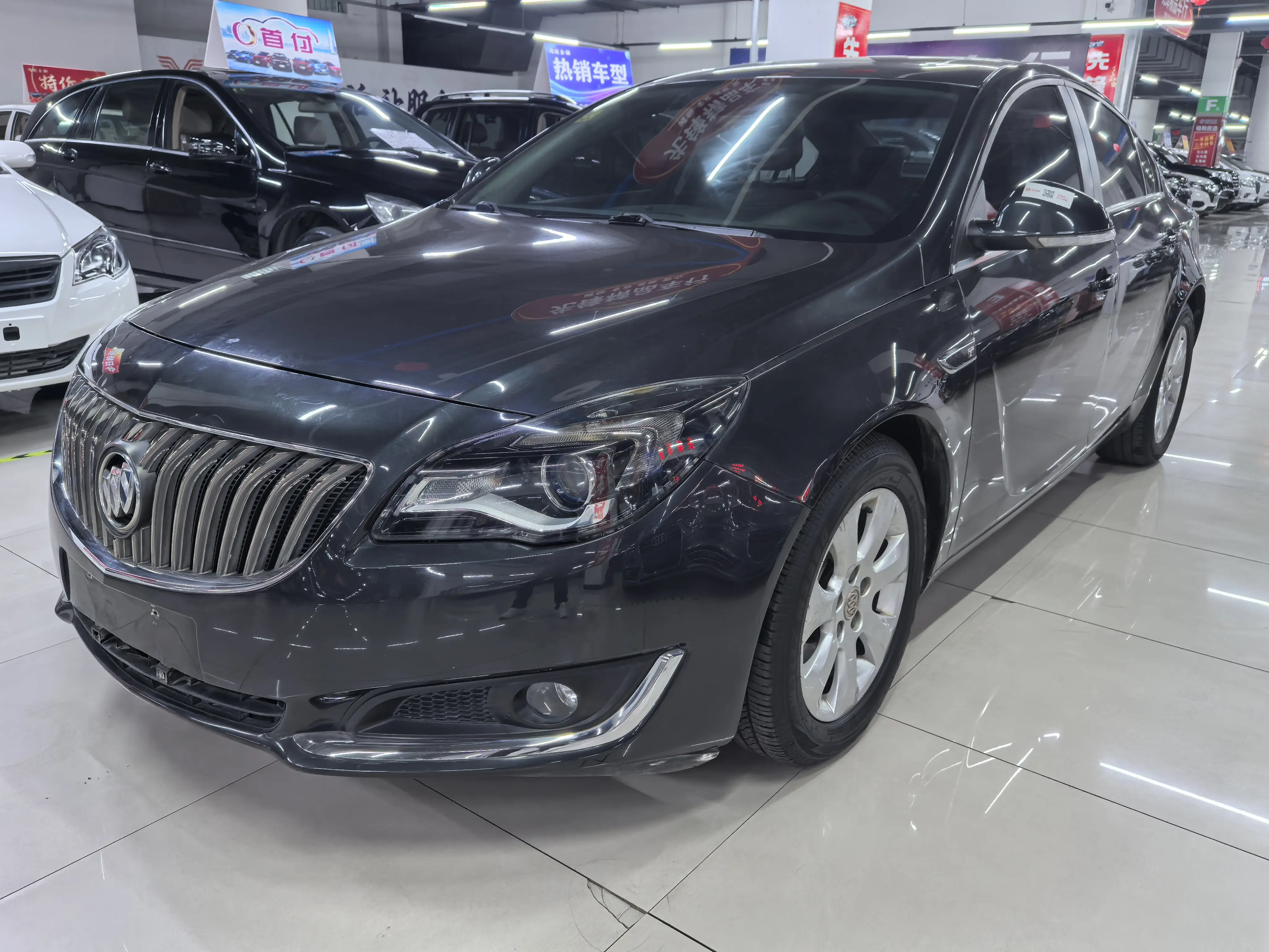 Buick Majesty  из Китая