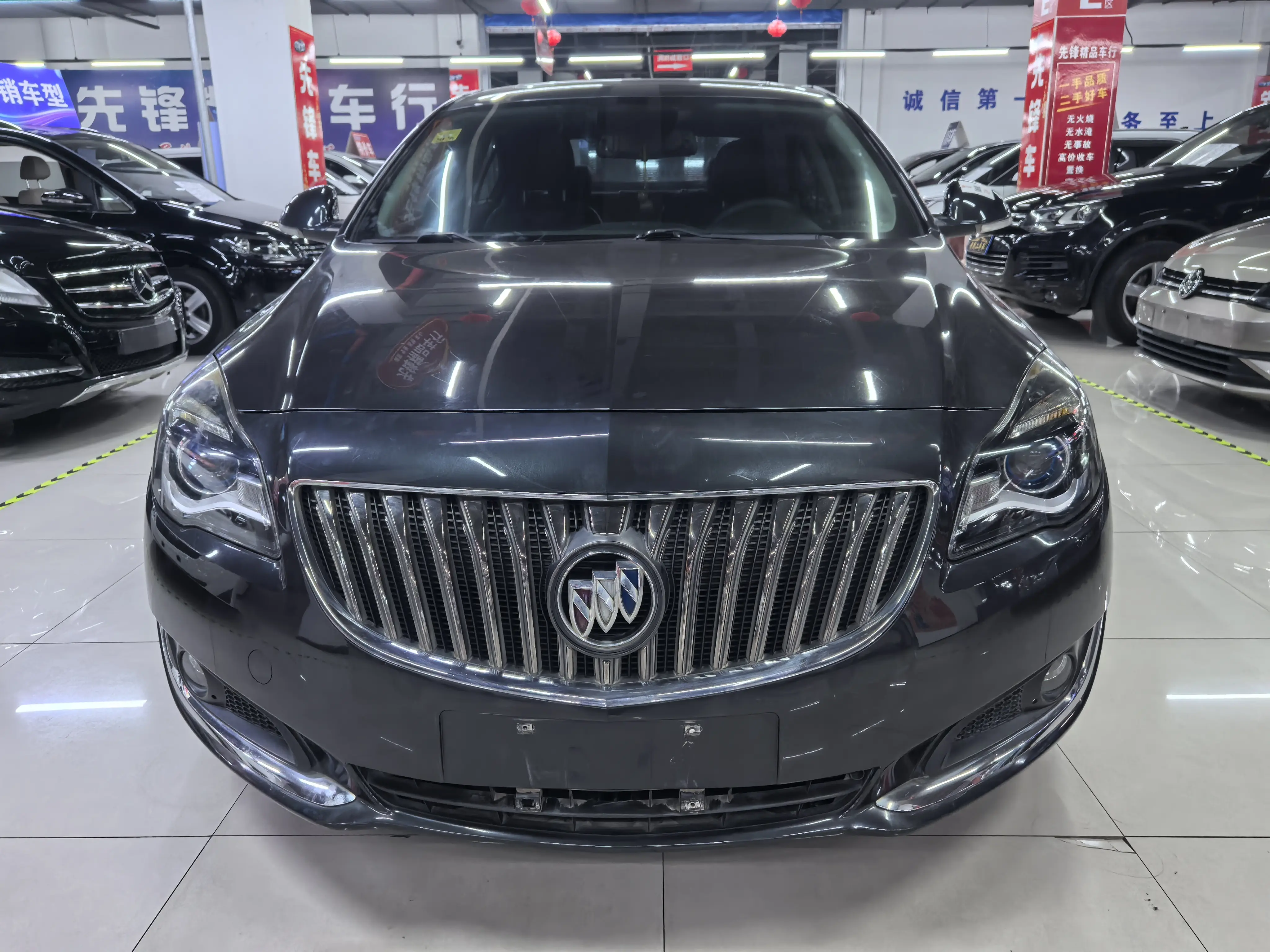 Buick Majesty  из Китая