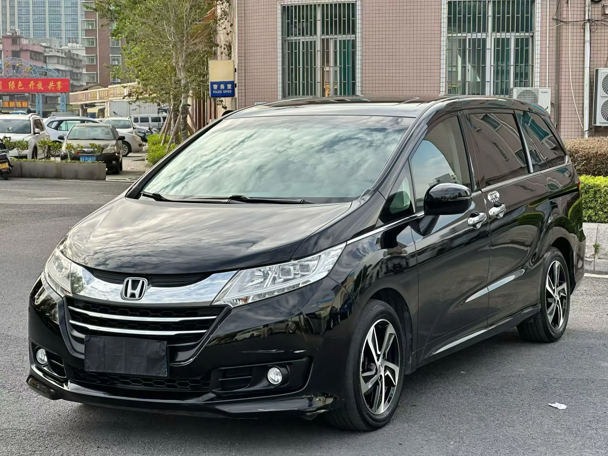 Honda Odyssey  из Китая