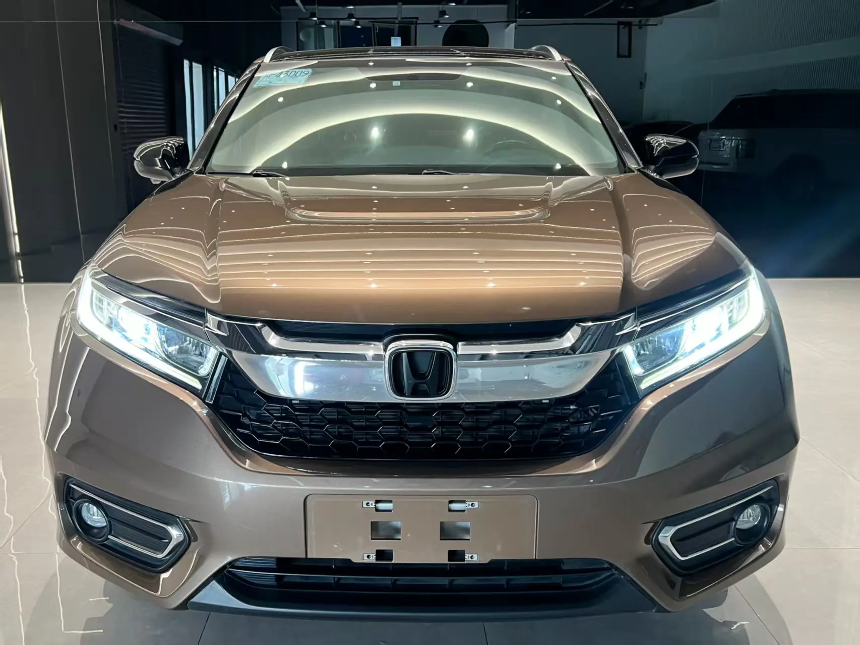 Honda Avancier (Crown Road)  из Китая