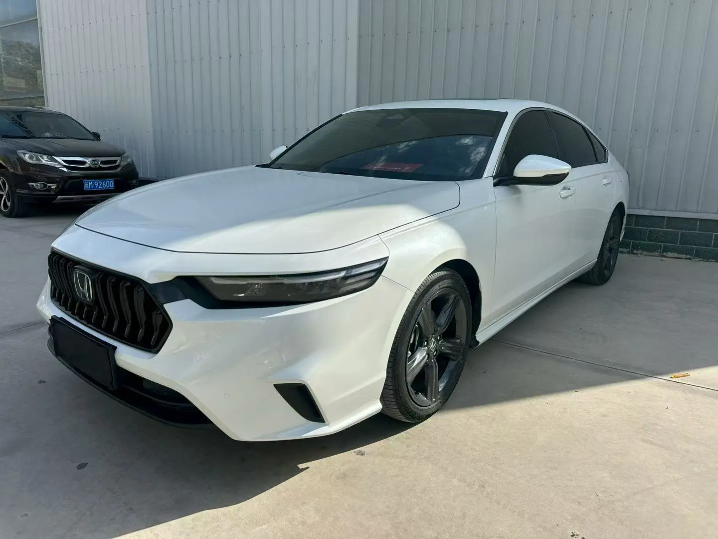 Honda Inspire (Yingshipai)  из Китая