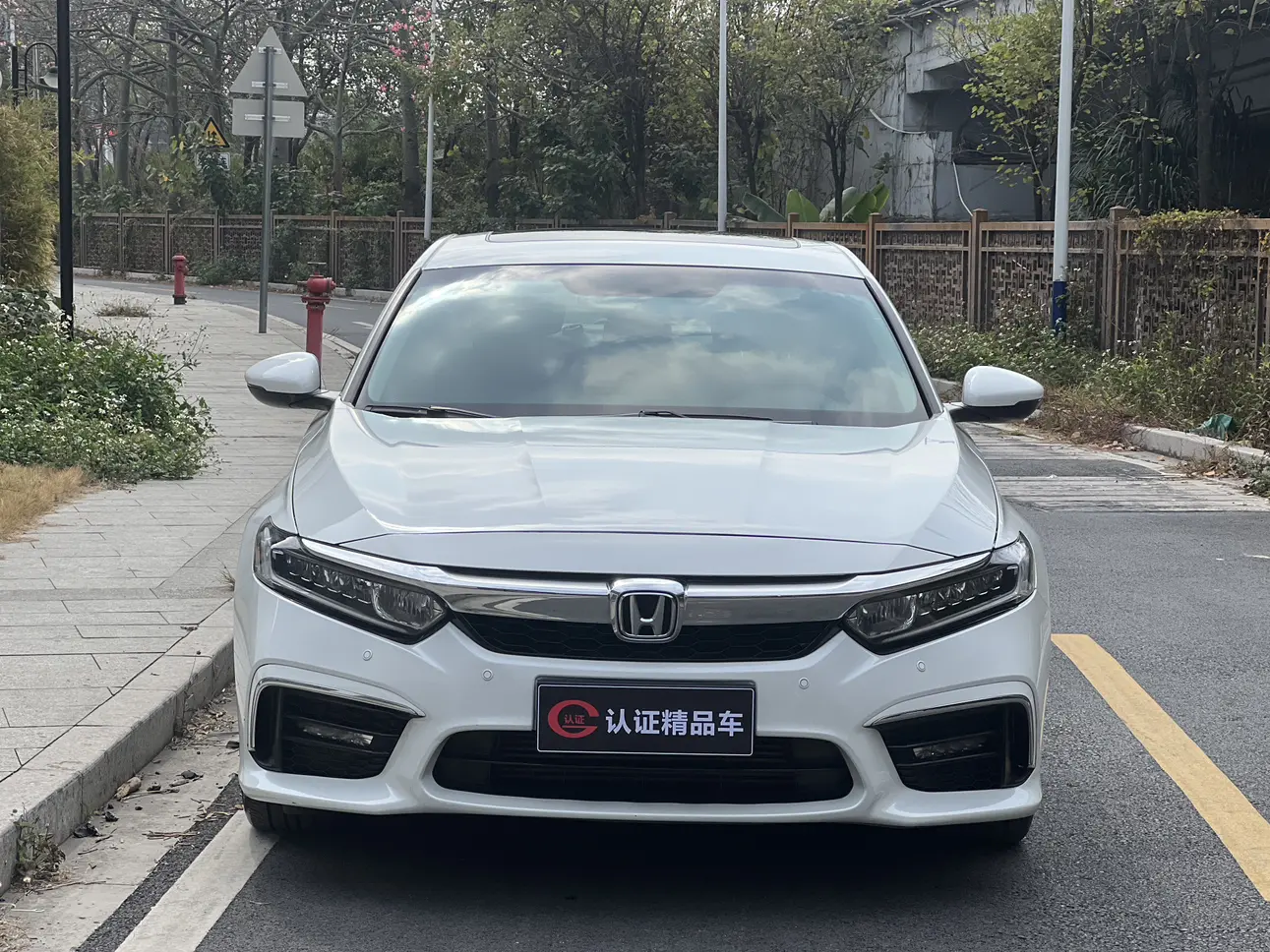 Honda Inspire (Yingshipai)  из Китая