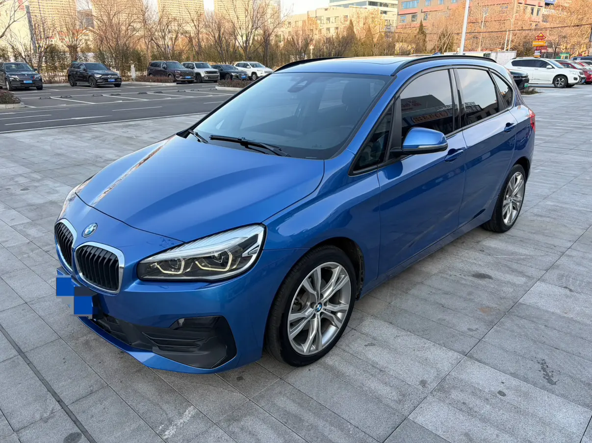 BMW 2 Series Active Tourer  из Китая