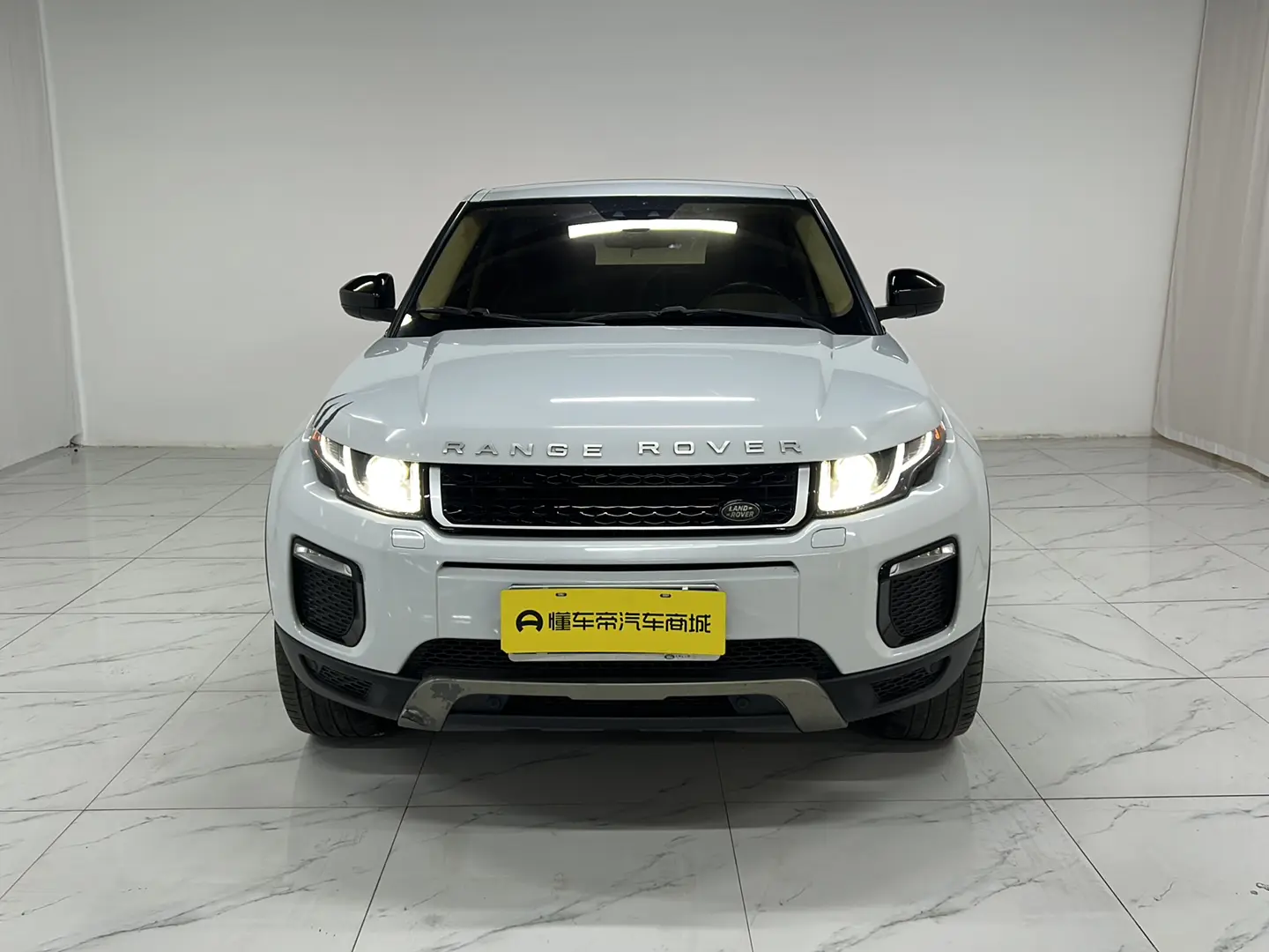 Land Rover Range Rover Evoque  из Китая