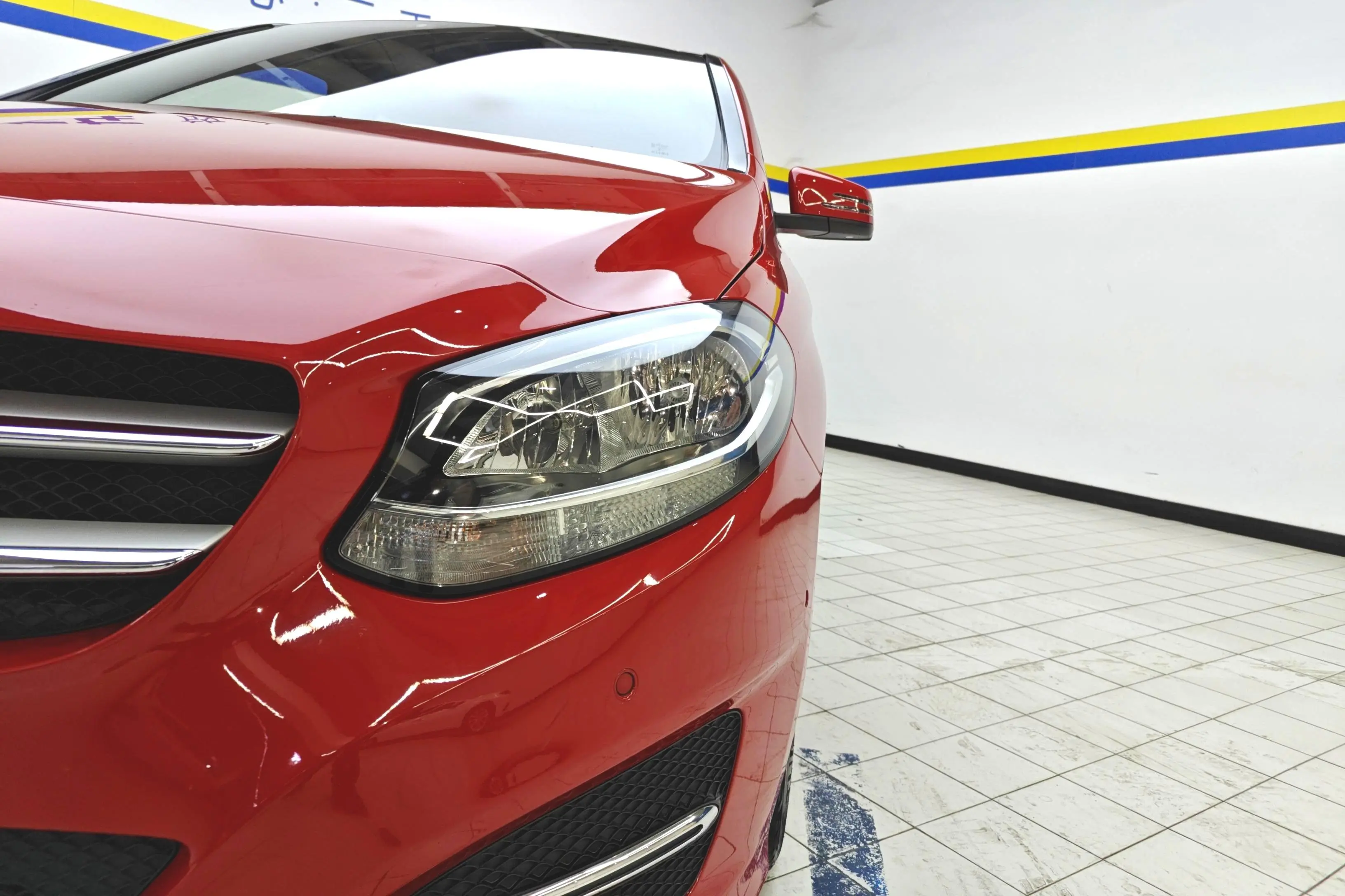 Mercedes-Benz Mercedes Benz B Class  из Китая