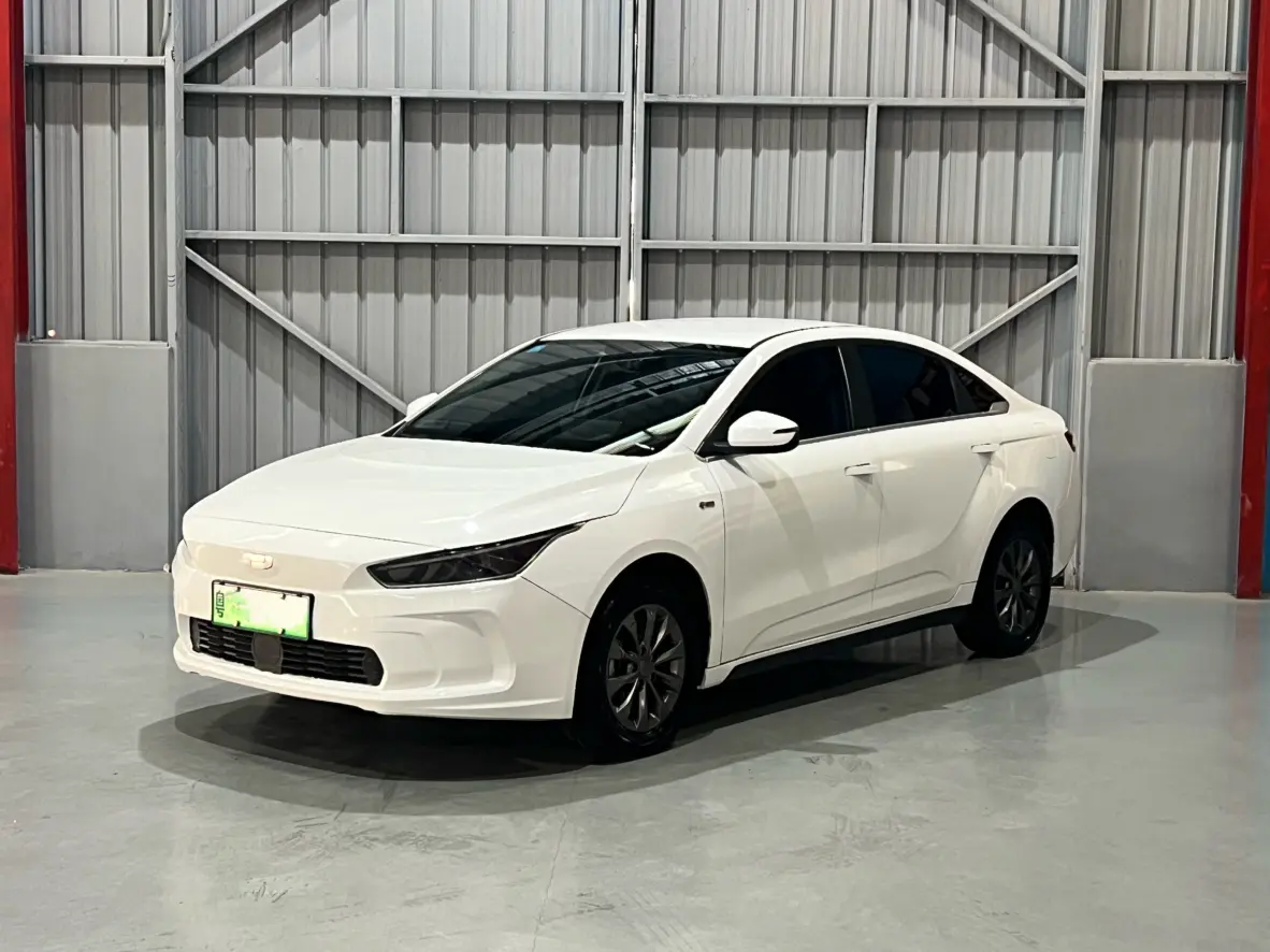 Geely Geometry A  из Китая