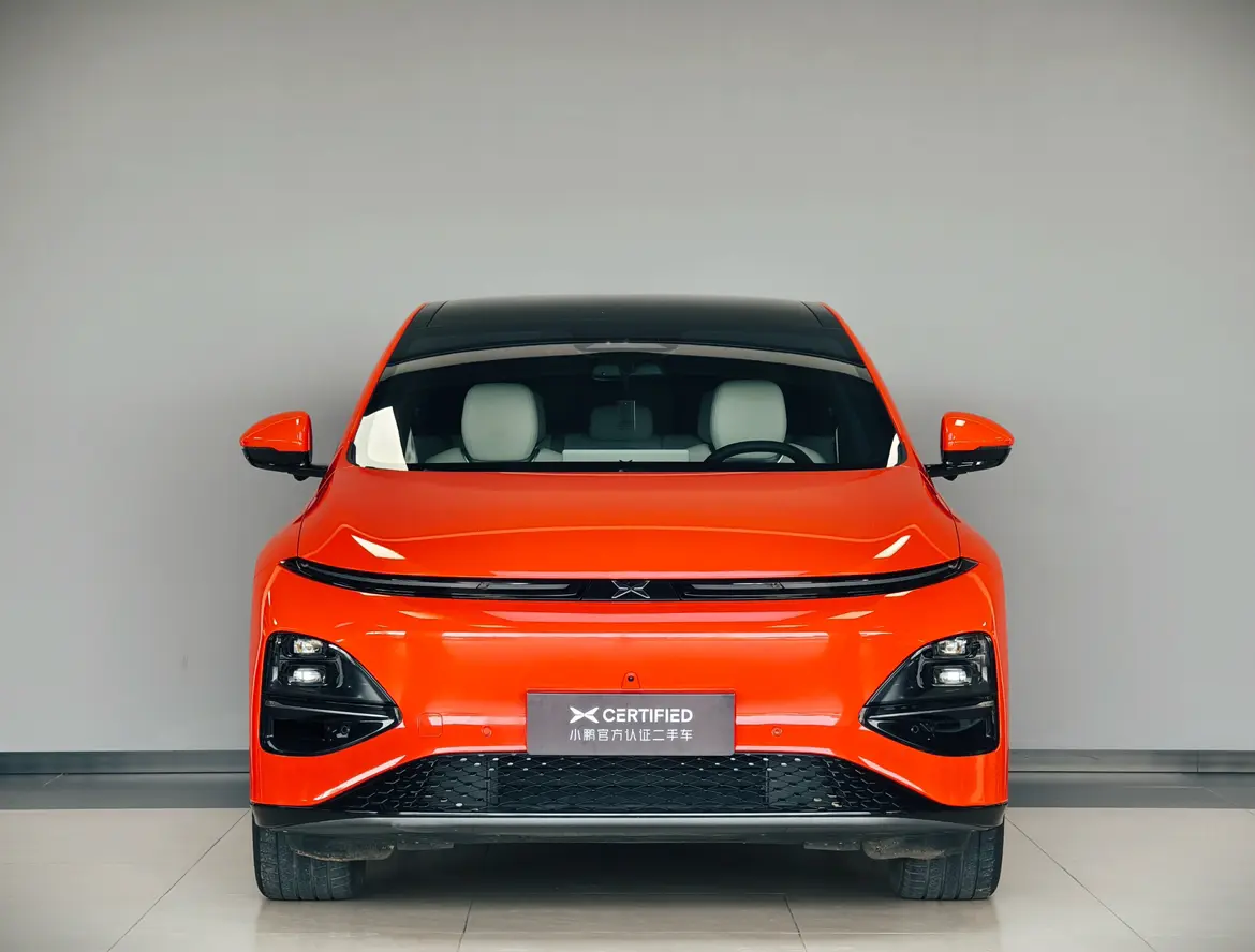 Xpeng G6  из Китая