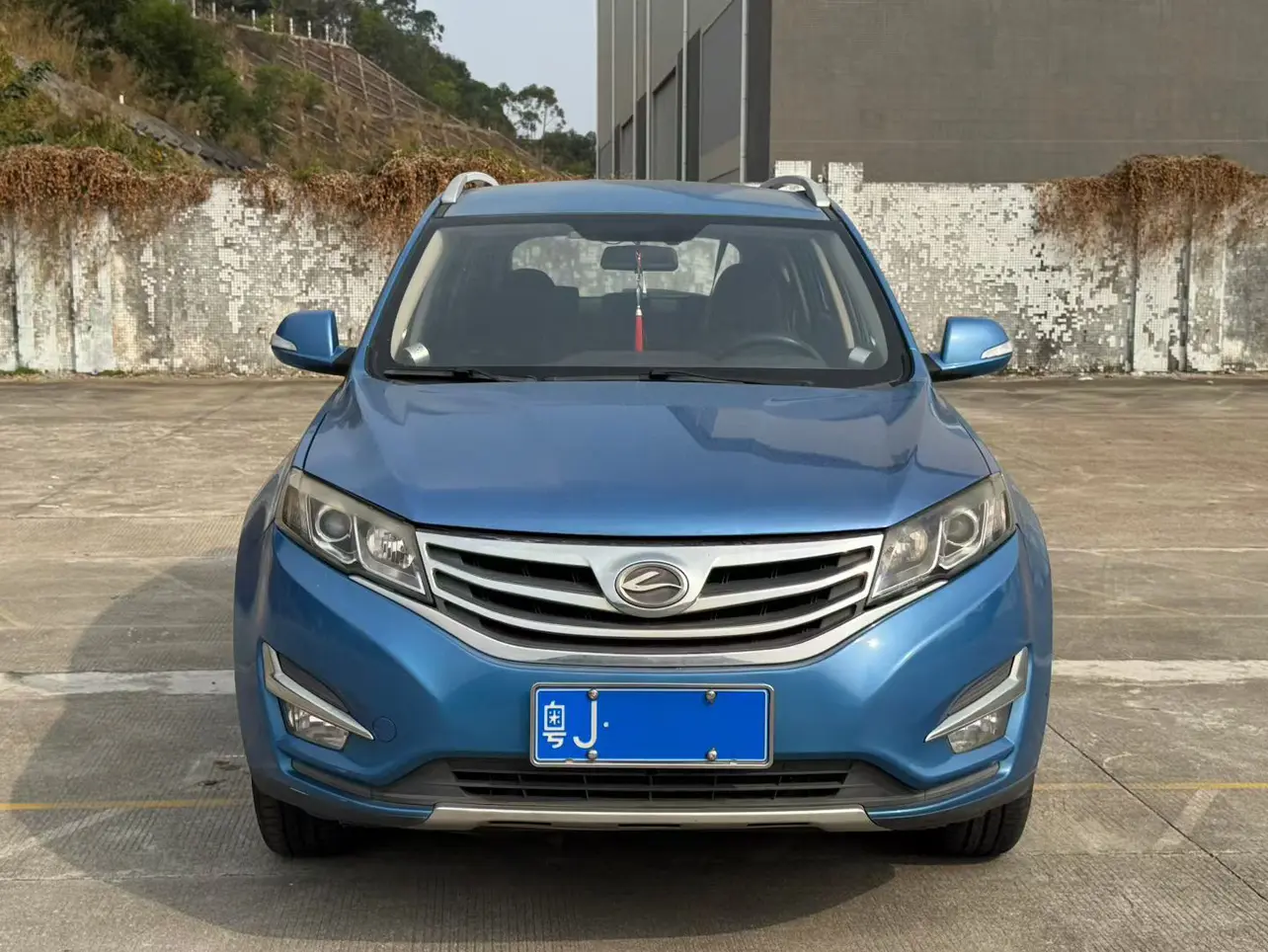 Lu Feng Landwind X5  из Китая