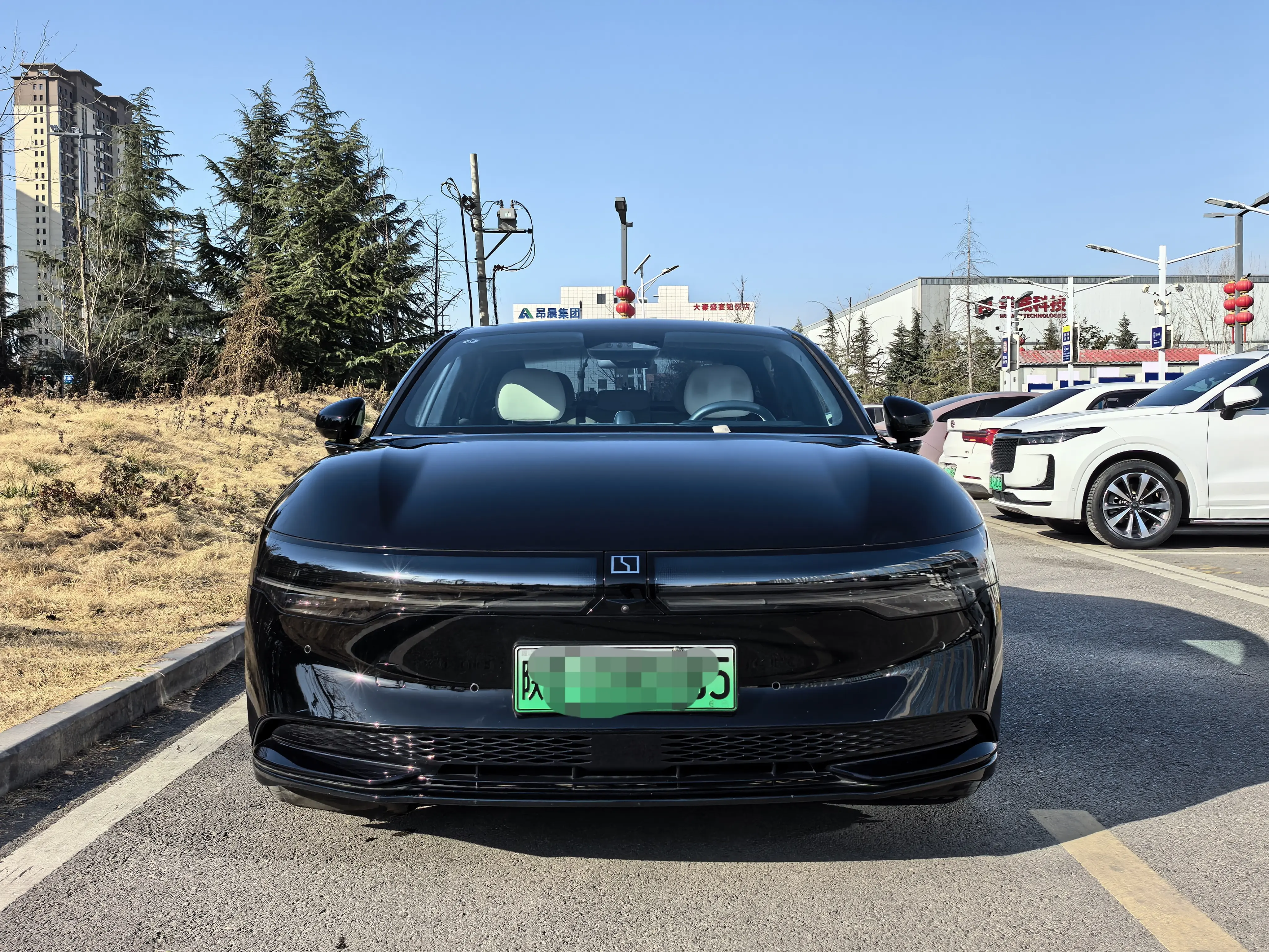 ZEEKR 007  из Китая