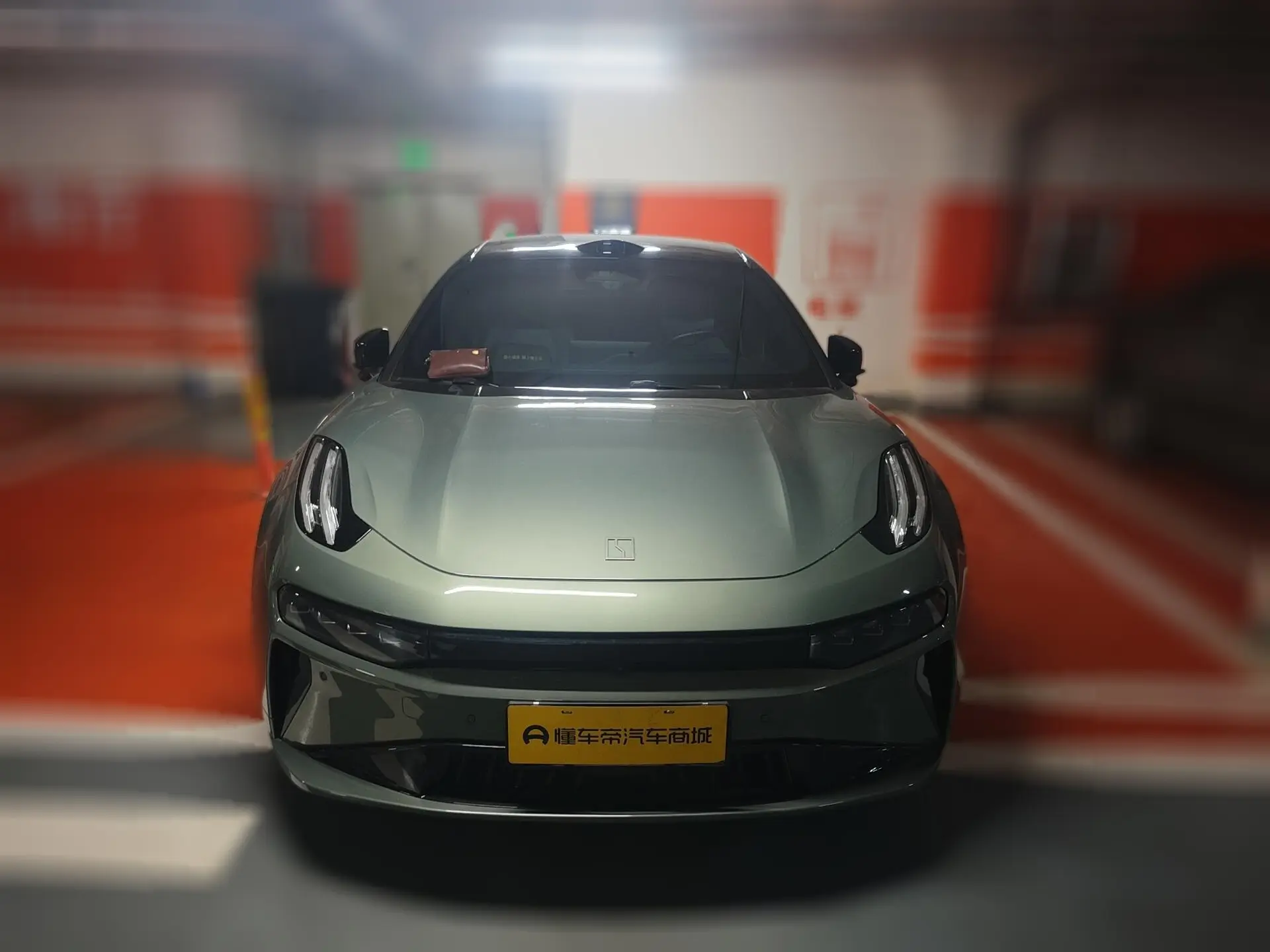 ZEEKR 001  из Китая