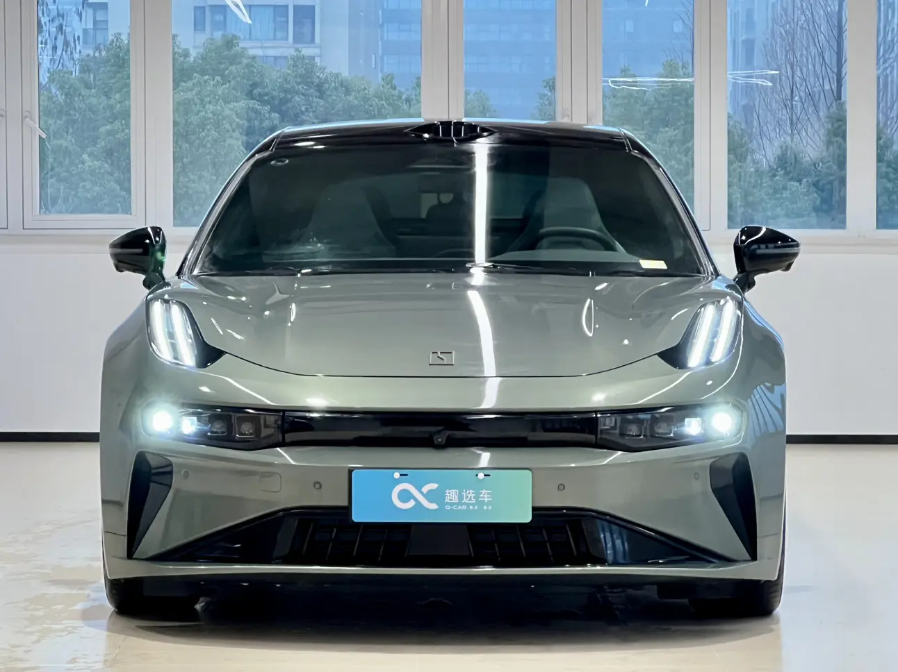 ZEEKR 001  из Китая