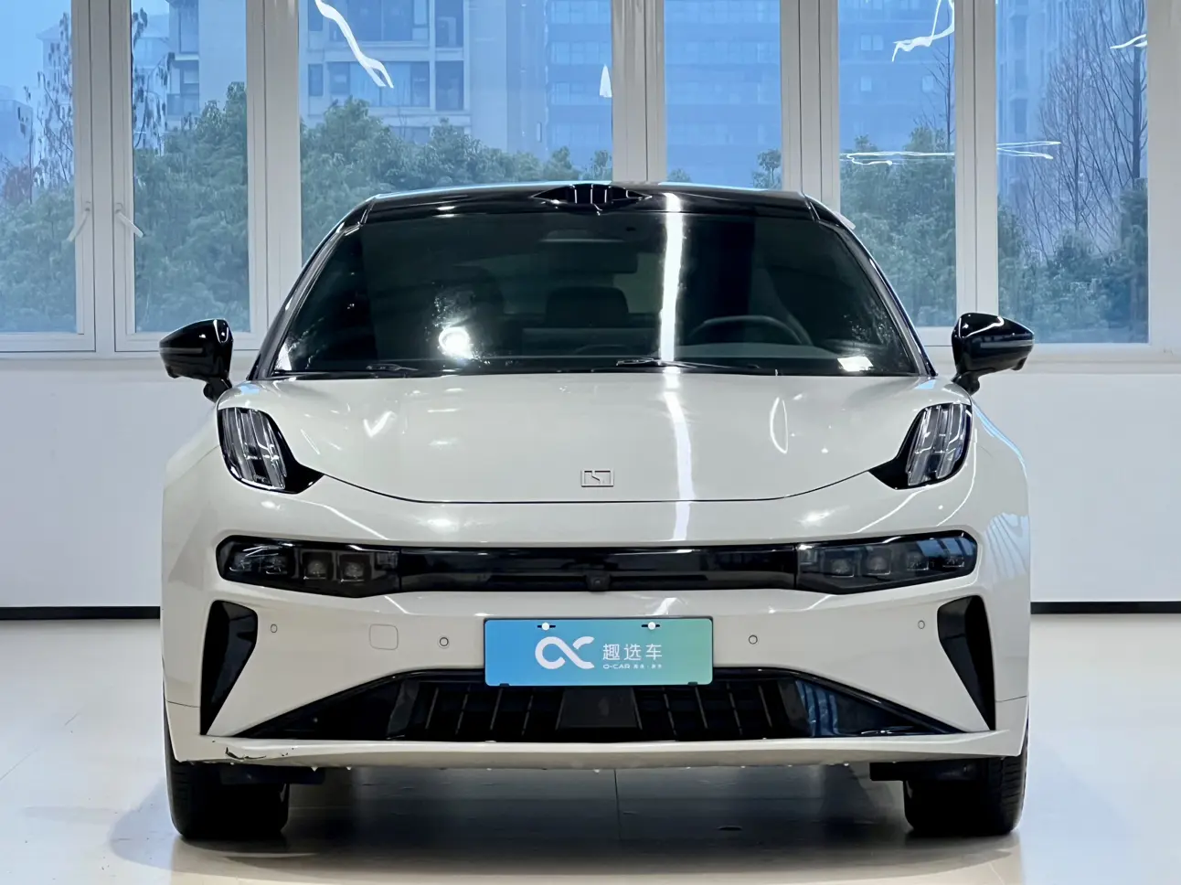 ZEEKR 001  из Китая