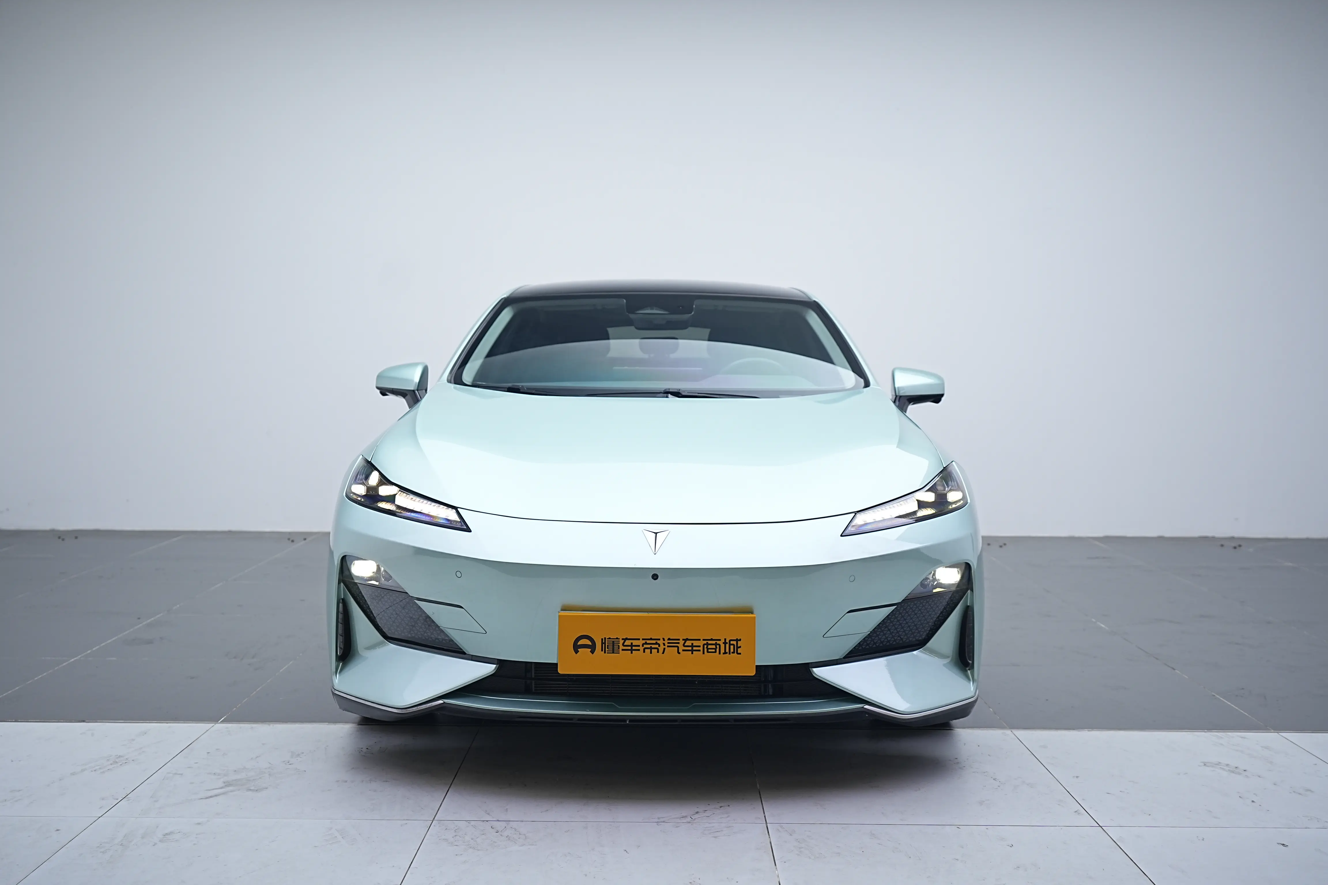 Deepal Dark blue SL03  из Китая