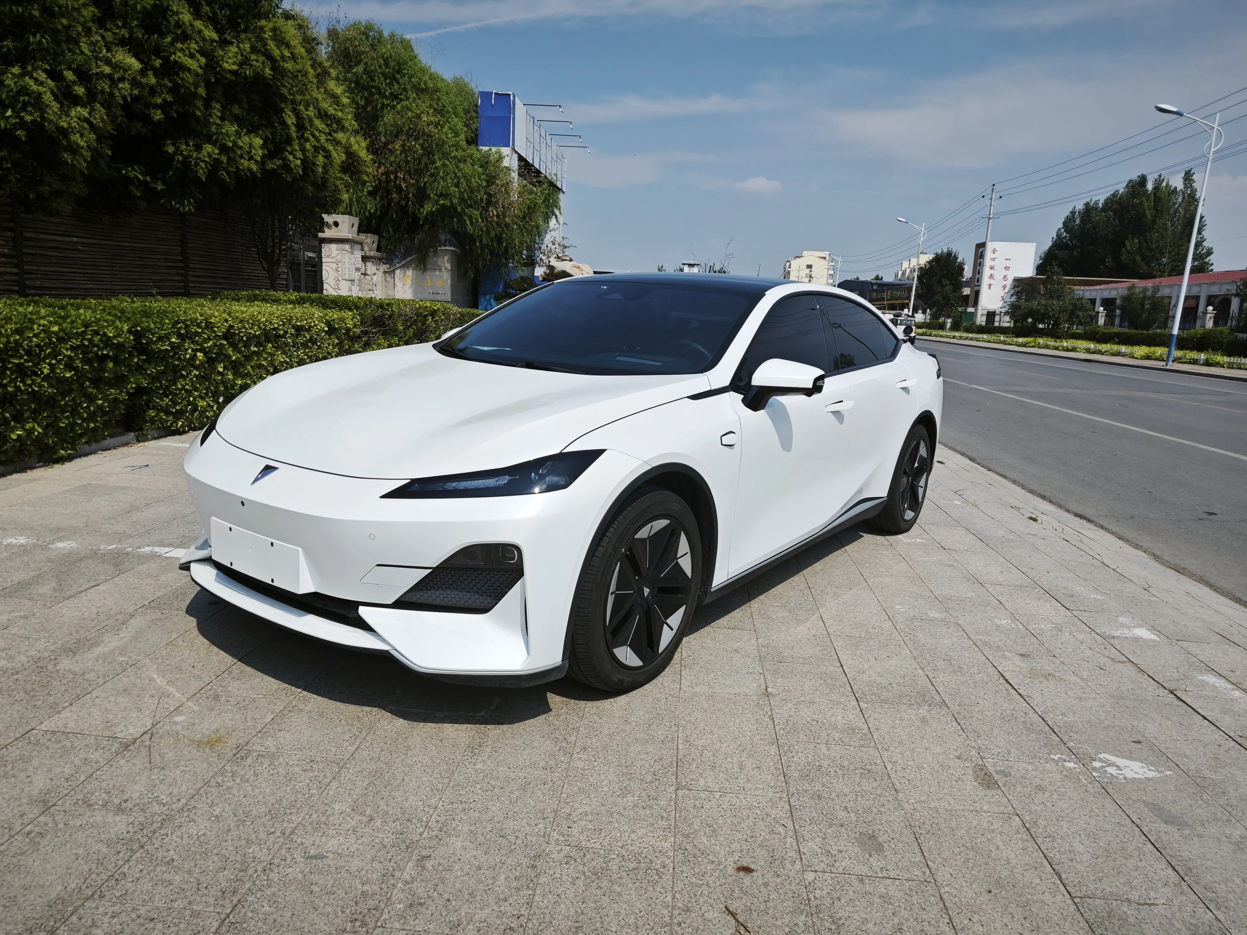 Deepal Dark blue SL03  из Китая