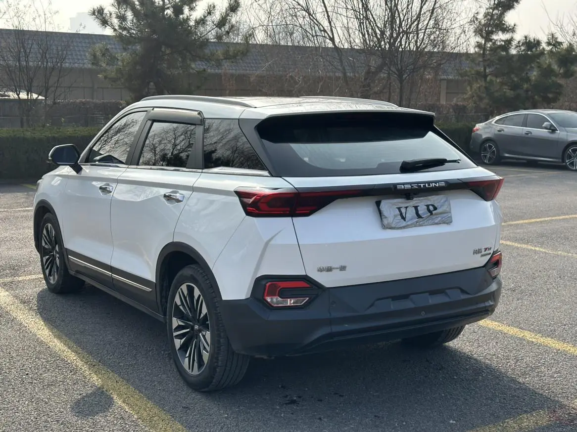 FAW Bestune T77 (Besturn T77)  из Китая