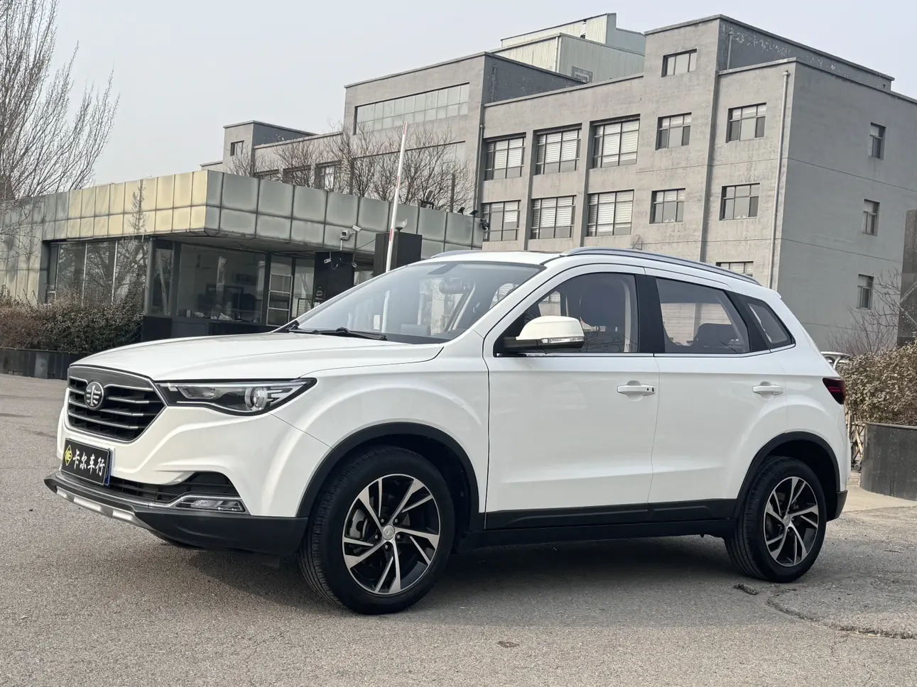 FAW Bestune X40 (Besturn X40)  из Китая