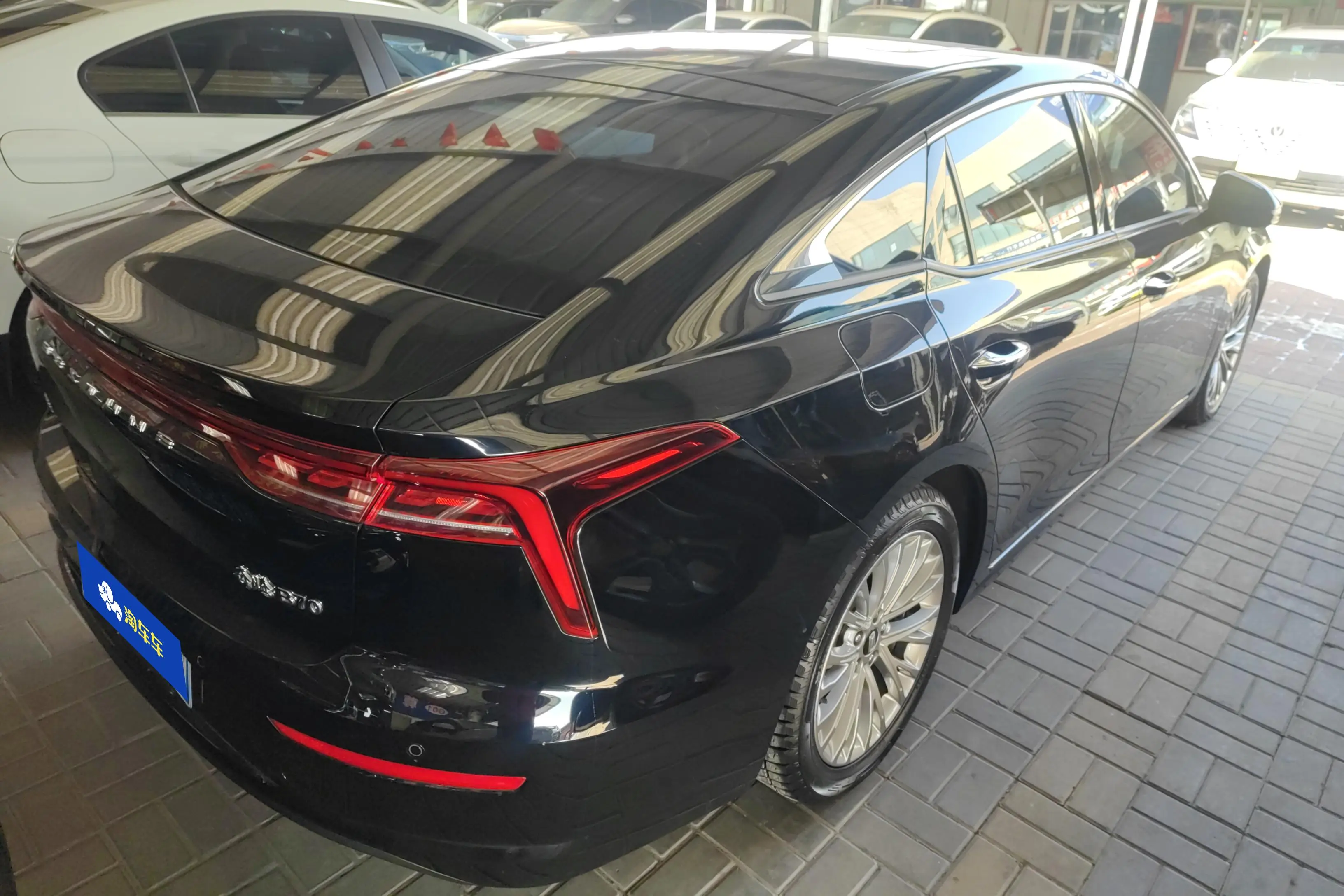 FAW Bestune B70 (Besturn B70)  из Китая