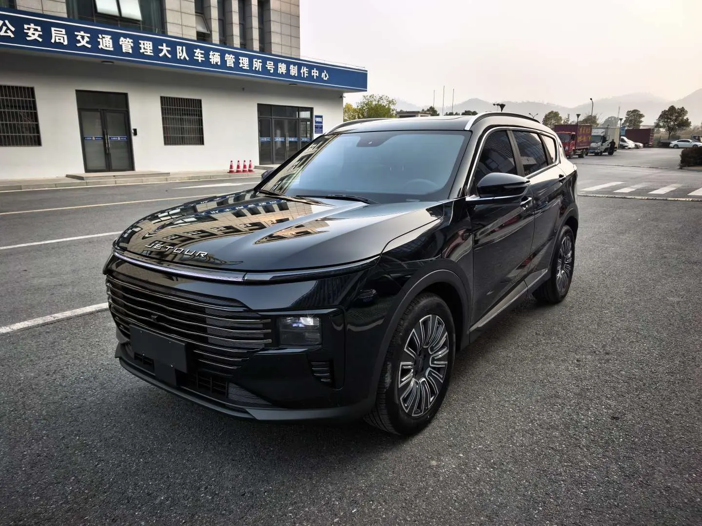 Jetour Jietu X70 PLUS  из Китая