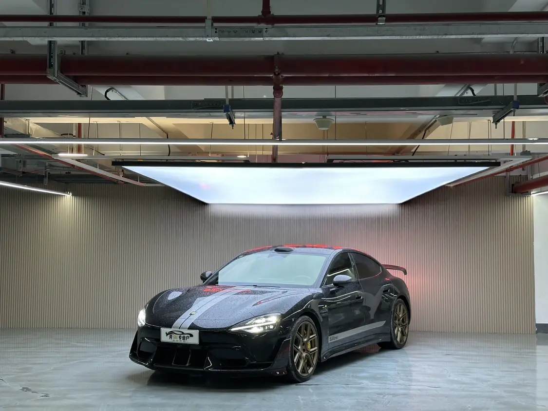 Xiaomi car Xiaomi SU7 Ultra  из Китая