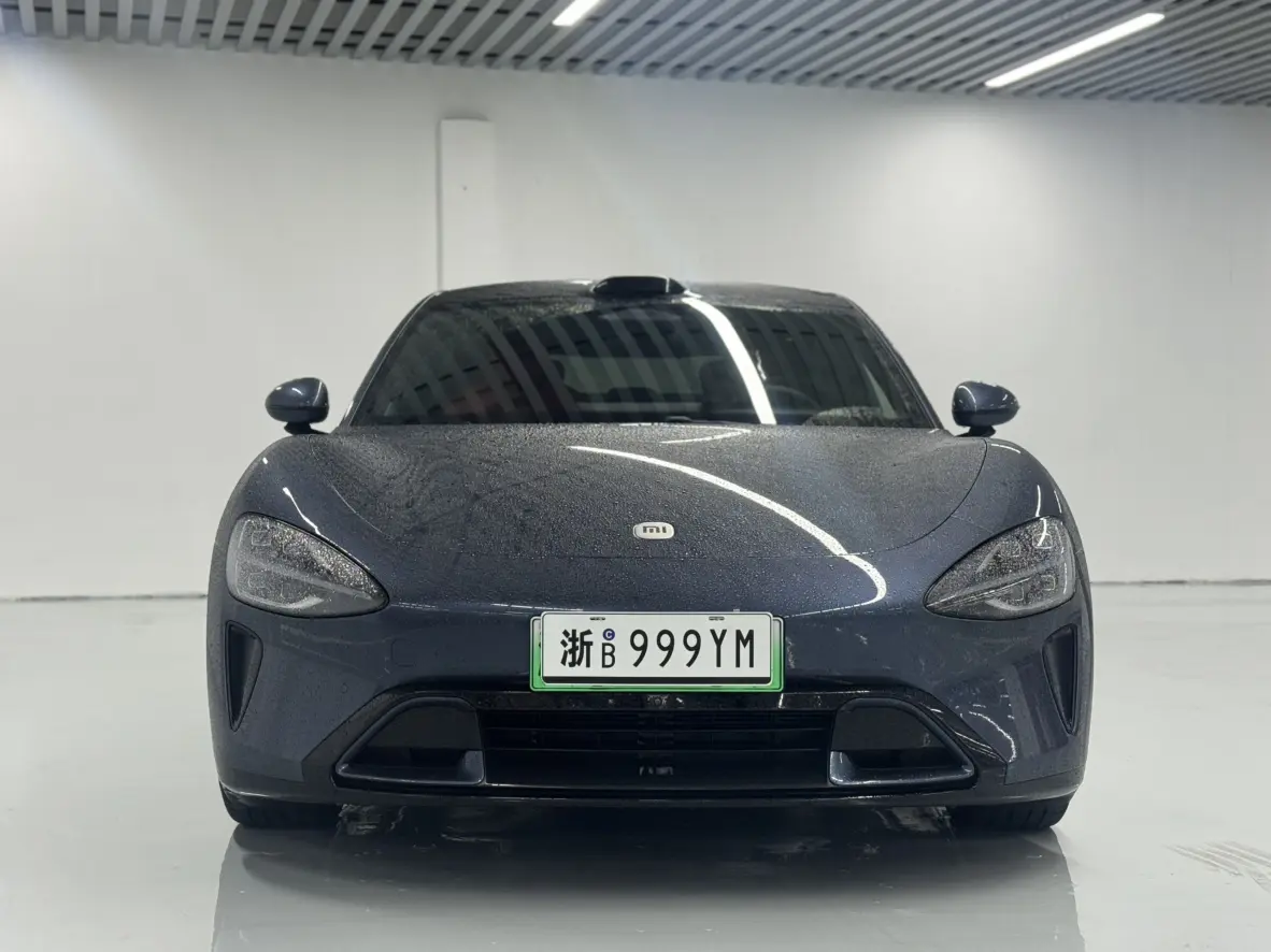 Xiaomi car Xiaomi SU7  из Китая