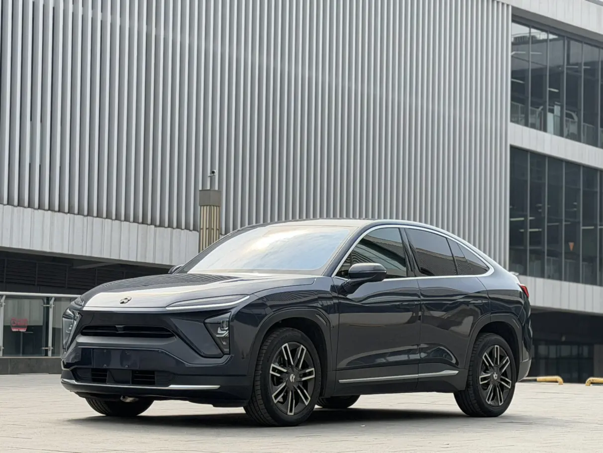 NIO EC6  из Китая