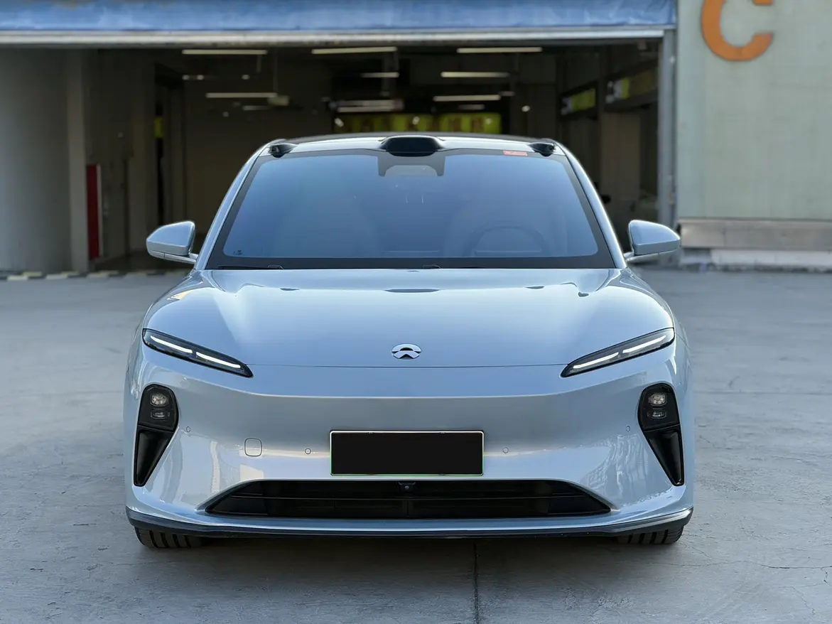 NIO ET5T  из Китая