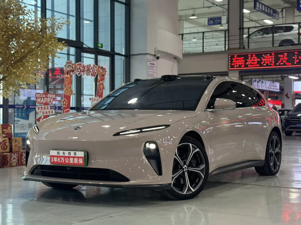 NIO ET5T  из Китая