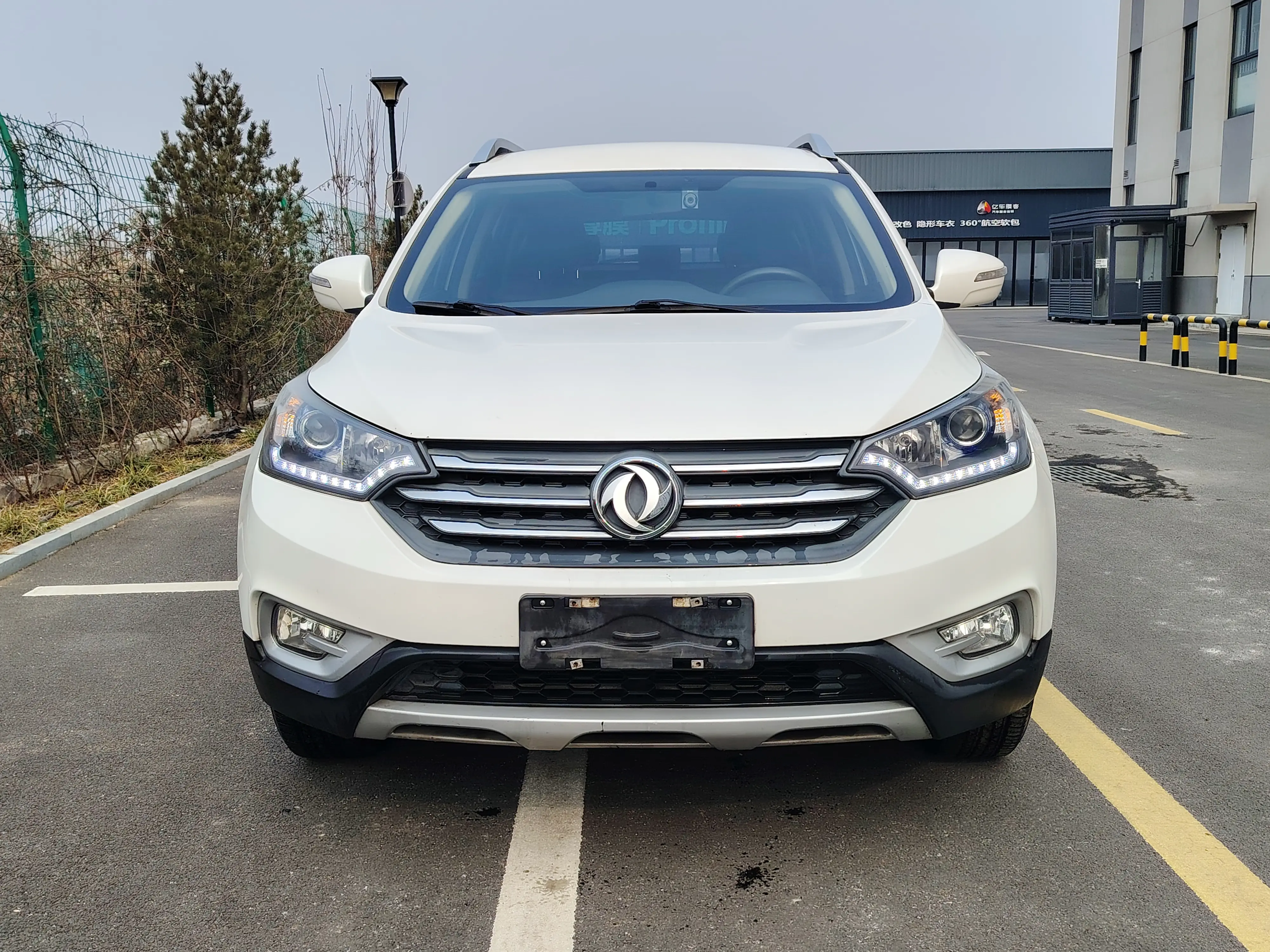 Dongfeng Fengshen AX7  из Китая